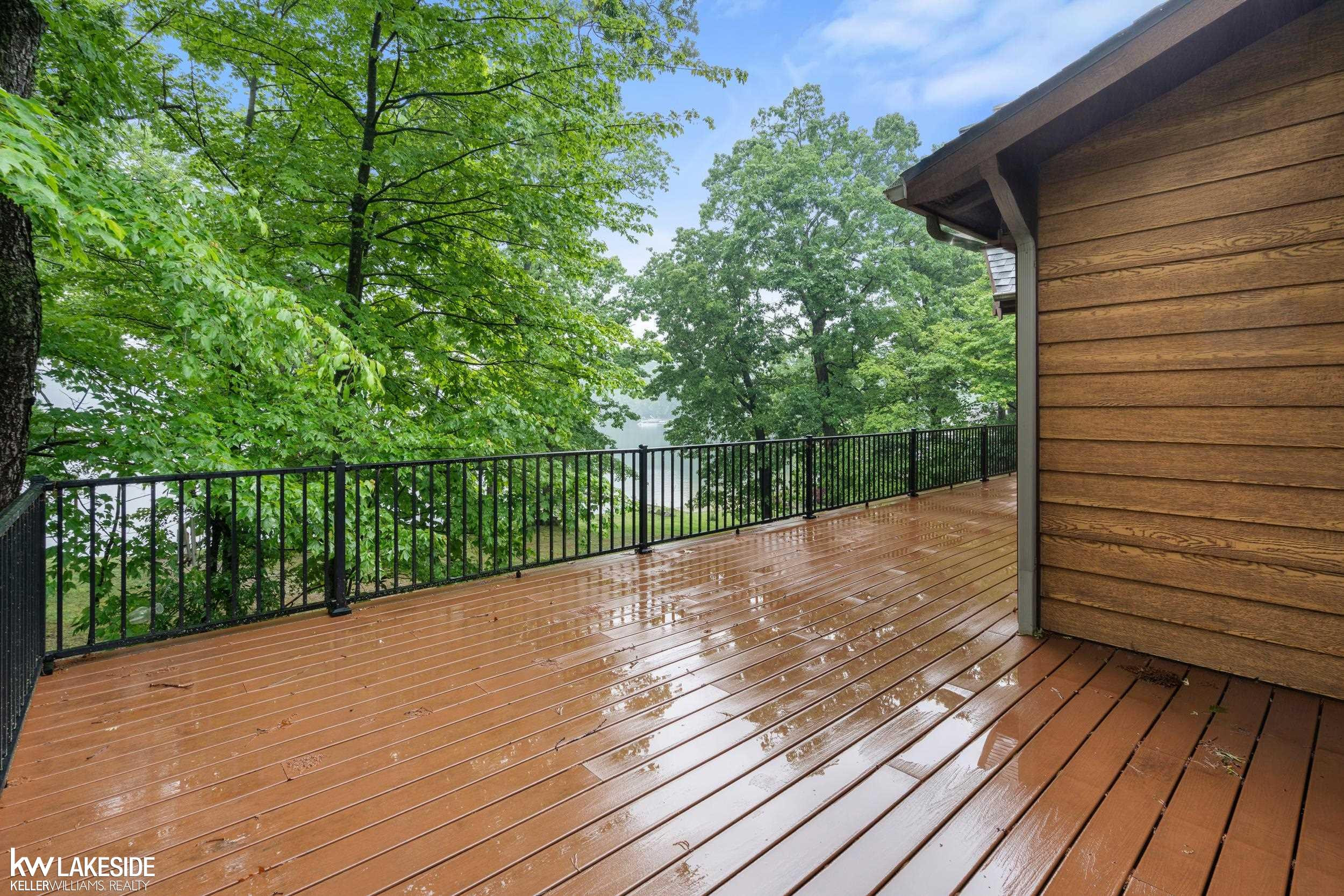 12667 Crystal Lake Drive, Cement City, MI 49233 — Photo 40