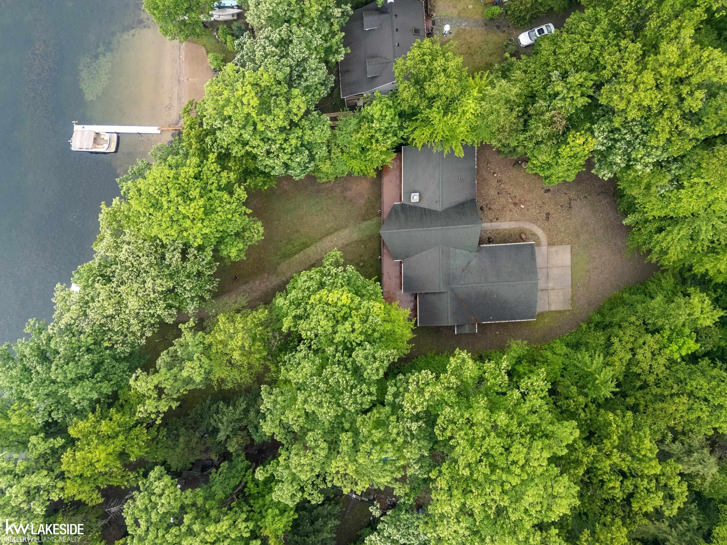 12667 Crystal Lake Drive, Cement City, MI 49233 — Photo 57
