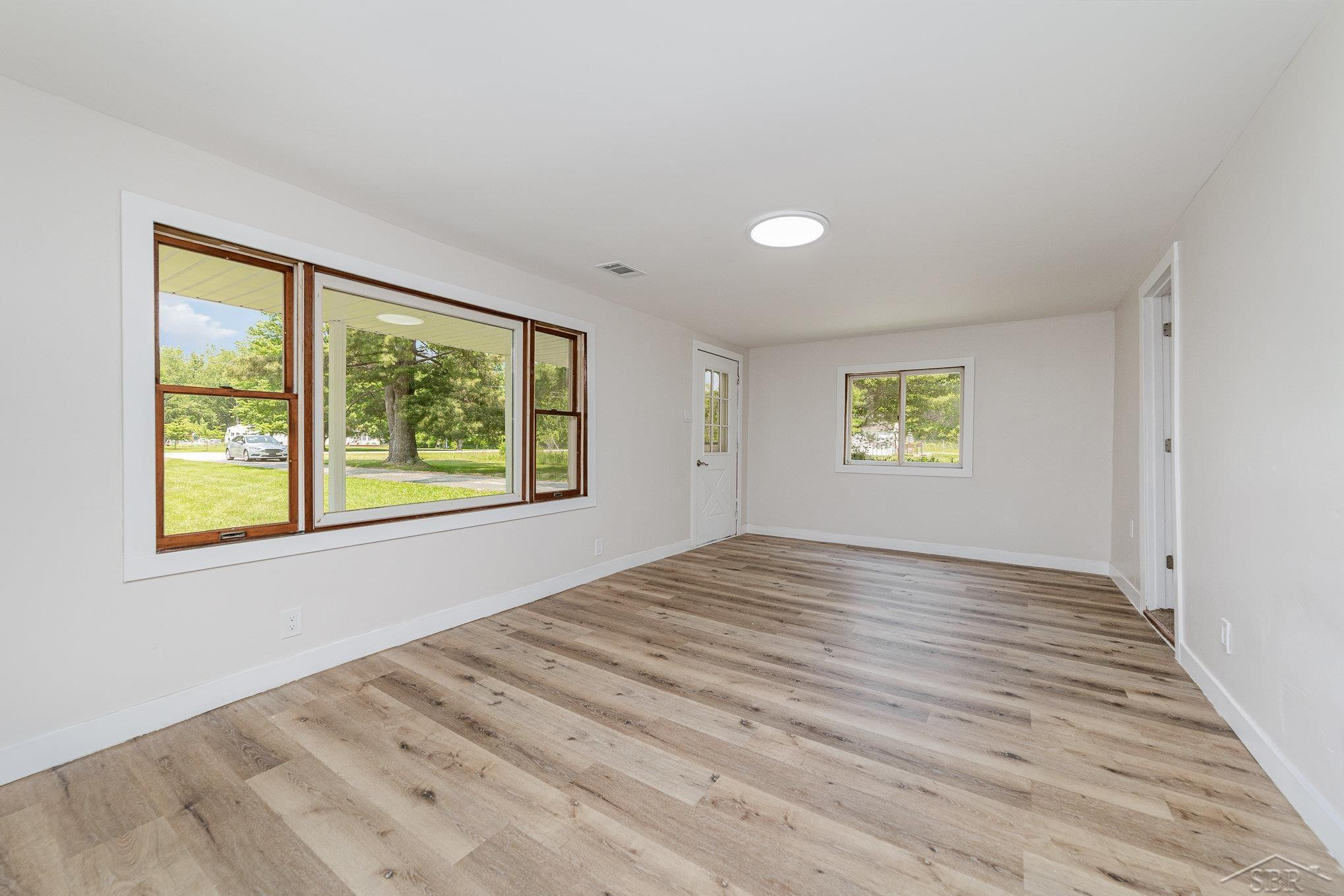 2755 W Burt Road, Saginaw, MI 48457 — Photo 12