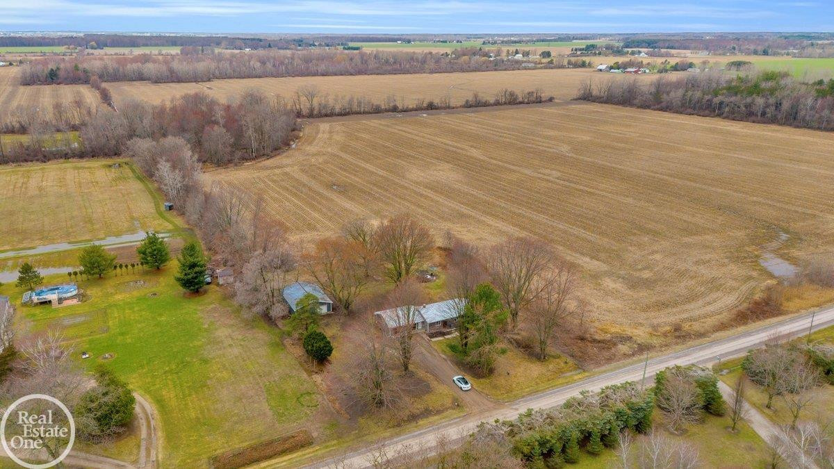 3730 Black River Road, Croswell, MI 48422 — Photo 32