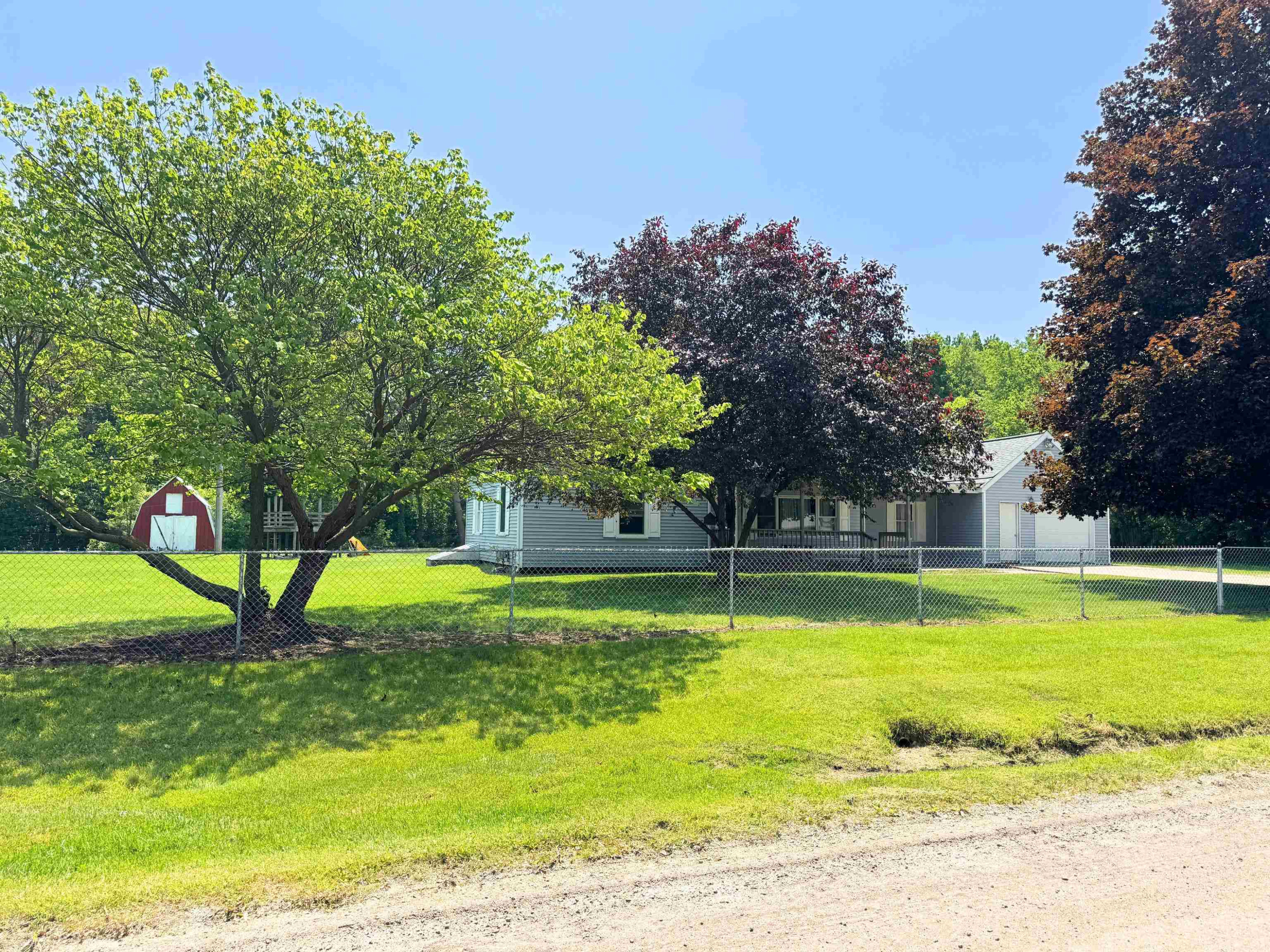 10073 Mcafee Drive, Montrose, MI 48457 — Photo 23