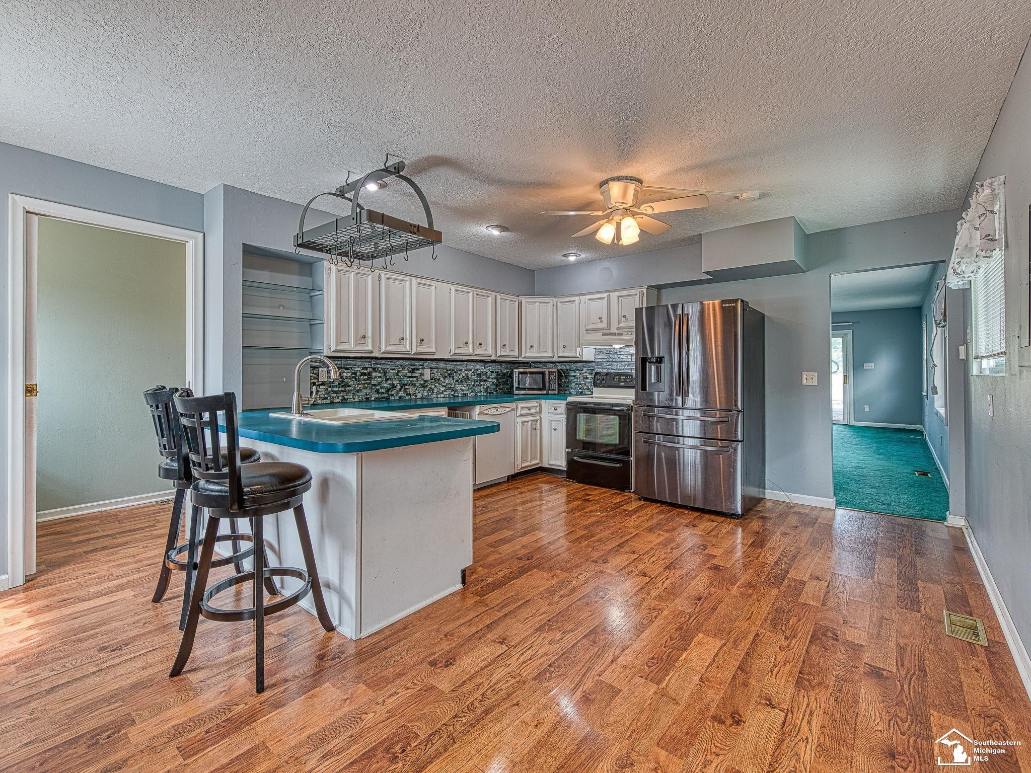 2910 Morin Point Street, Erie, MI — Photo 3
