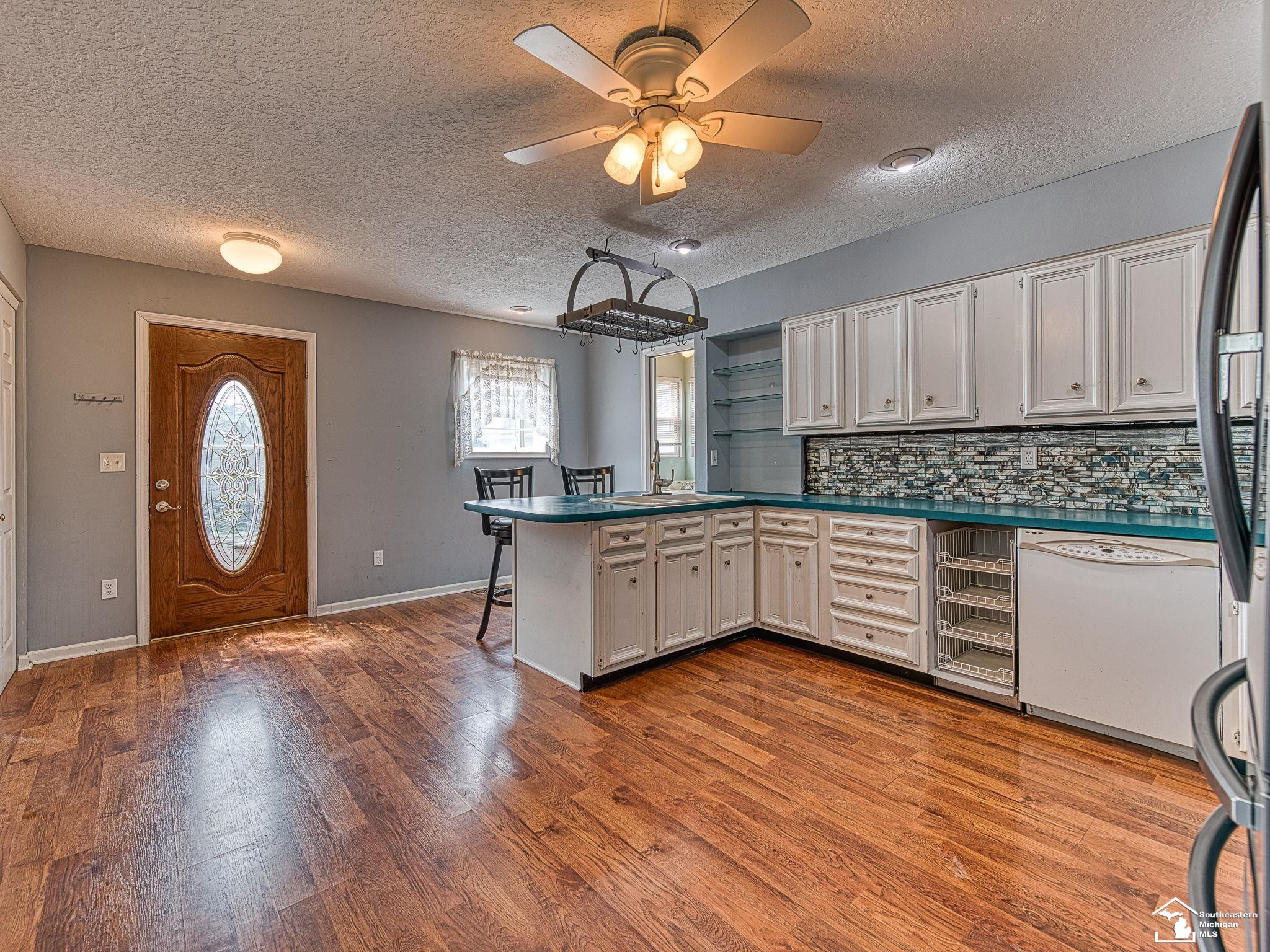 2910 Morin Point Street, Erie, MI — Photo 4