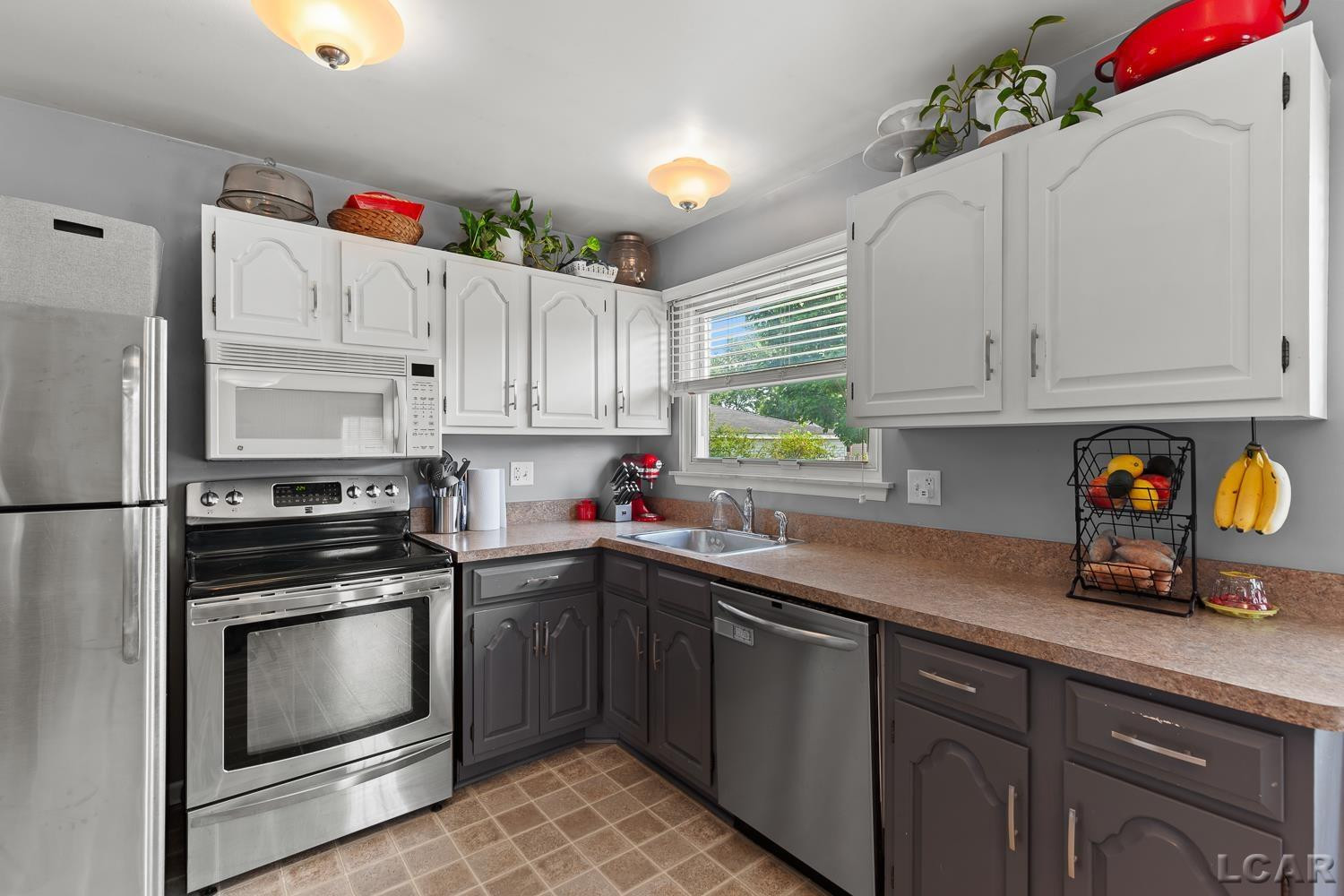 41755 Mckinley Street, Belleville, MI 48111 — Photo 16