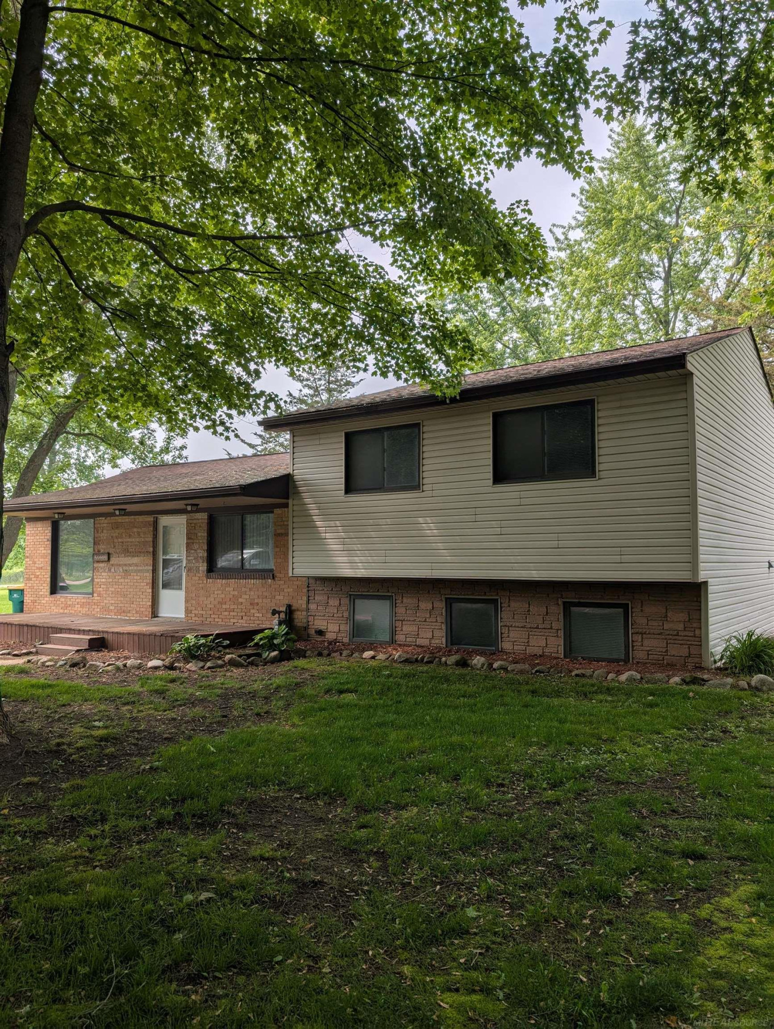 60606 Avendt Drive, New Haven, MI 48048 — front exterior