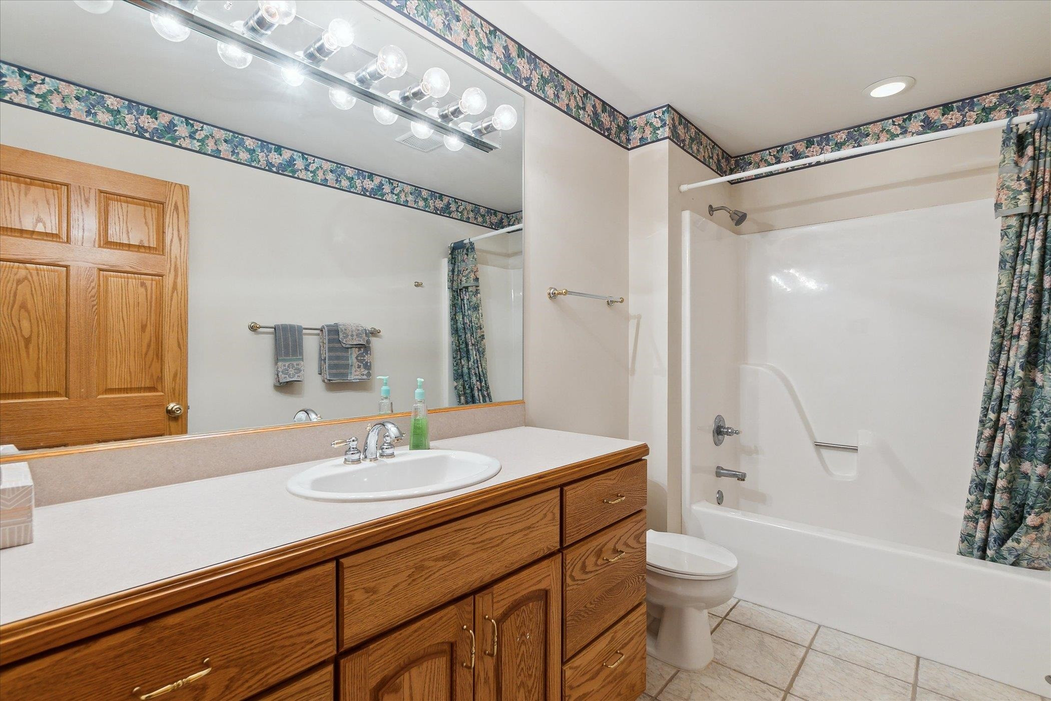 3438 Sandy Shore Drive, Metamora, MI 48455 — Photo 35