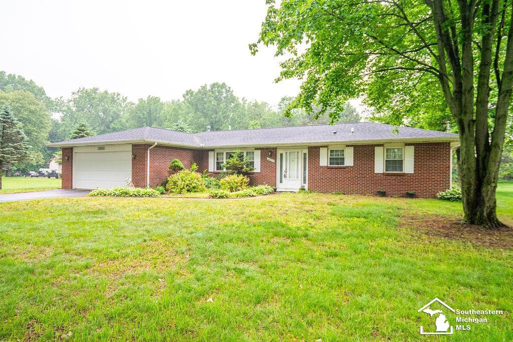 10993 Summerfield Road, Temperance, MI 48182 — Photo 2