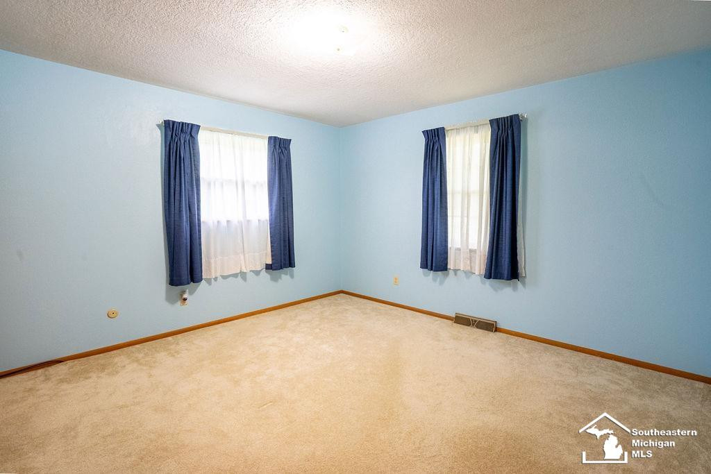 10993 Summerfield Road, Temperance, MI 48182 — Photo 21