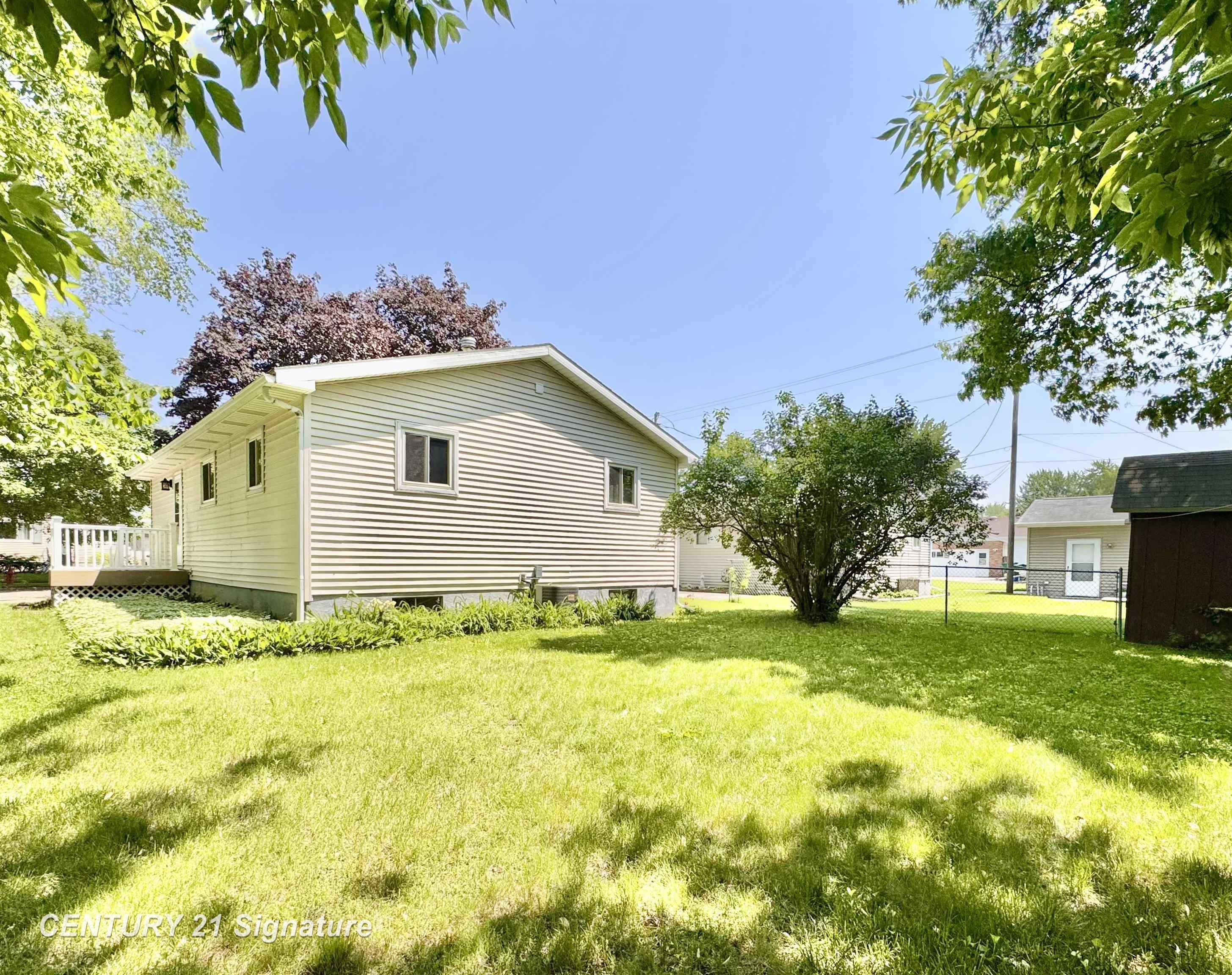 319 Countryview Lane, Auburn, MI 48611 — Photo 7