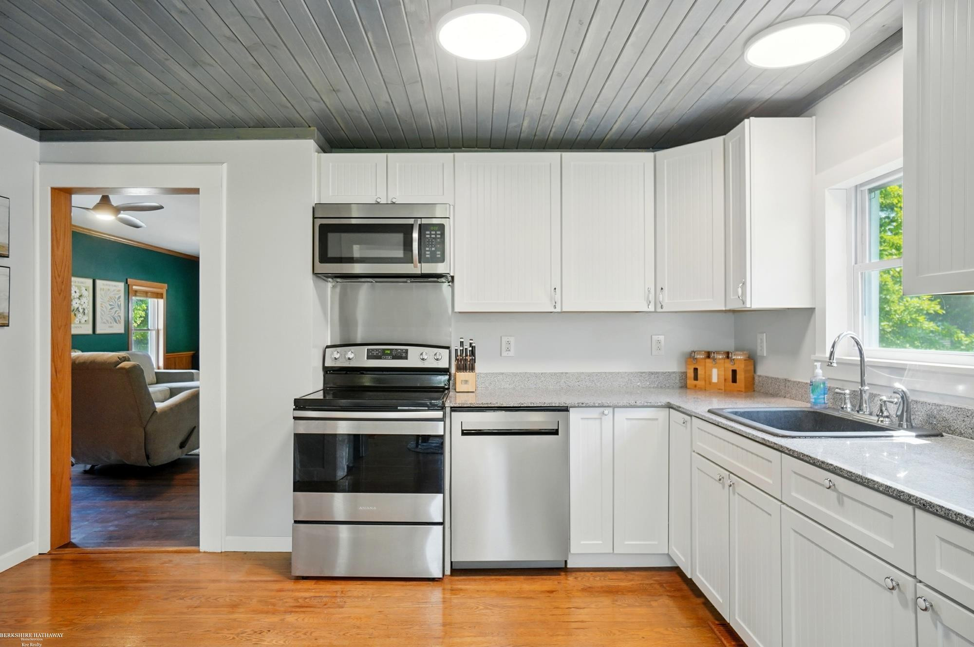 1634 Monroe Street, Carleton, MI 48117 — Photo 14