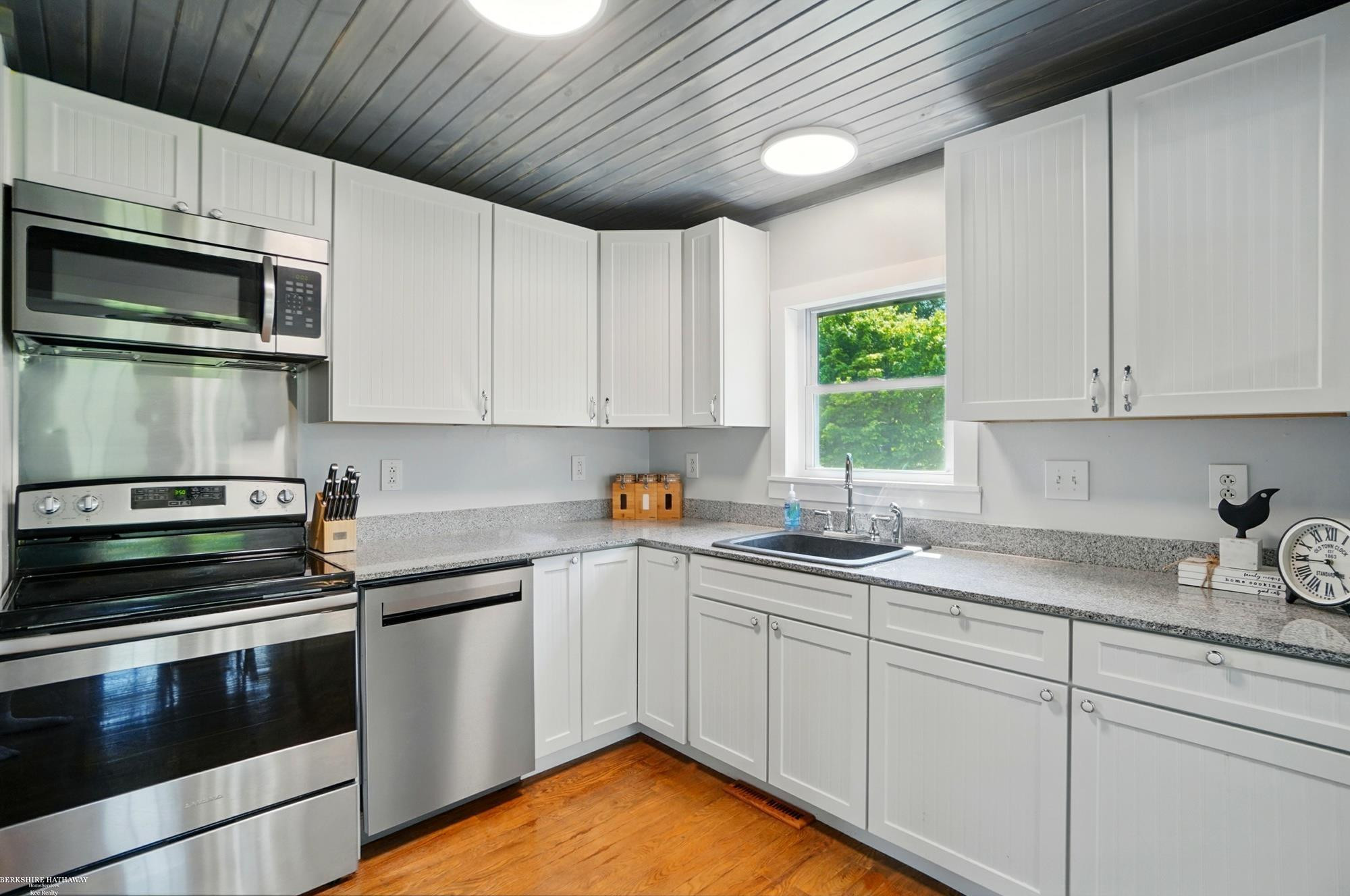 1634 Monroe Street, Carleton, MI 48117 — Photo 15