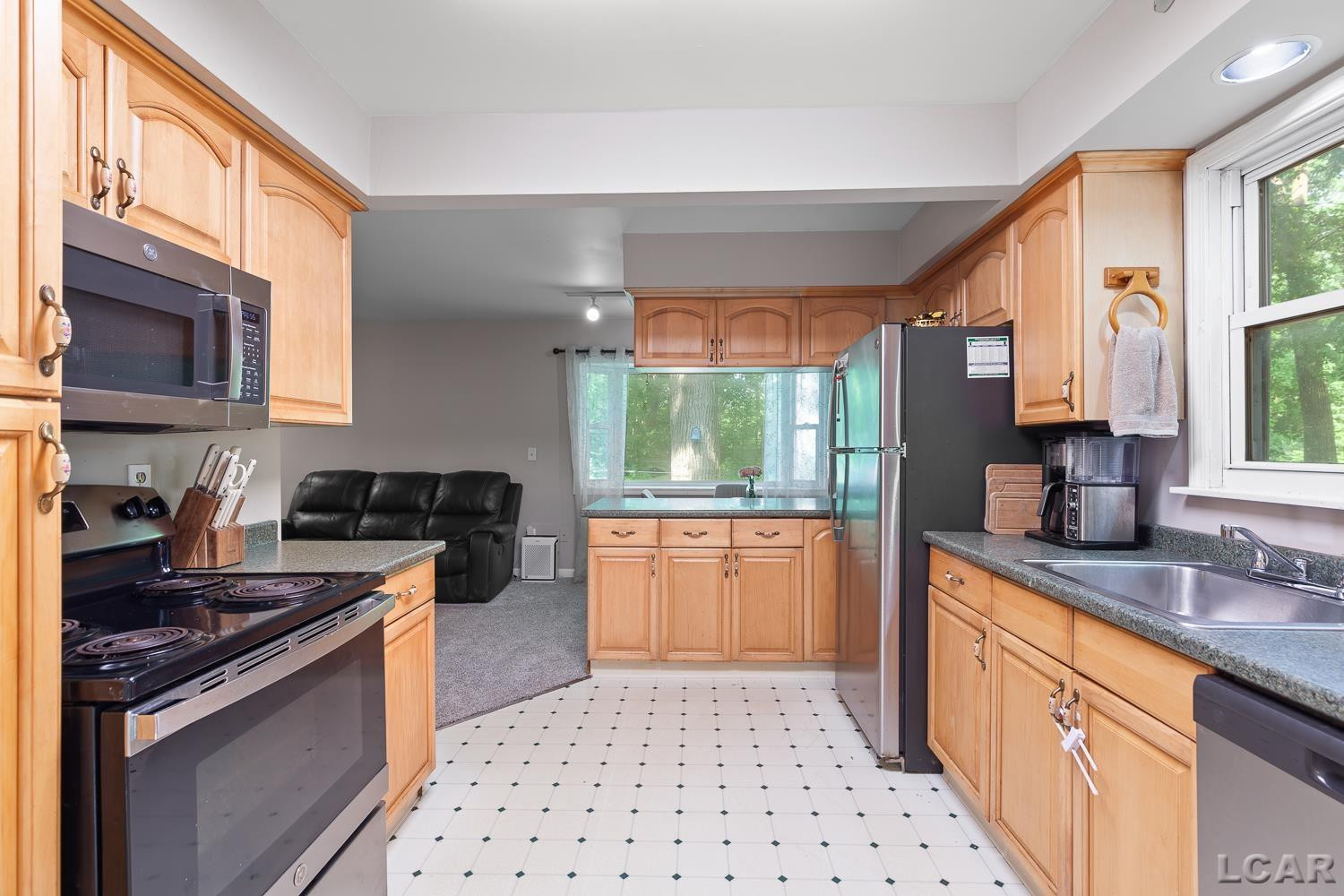 1745 Beverly Avenue, Ypsilanti, MI 48198 — Photo 17