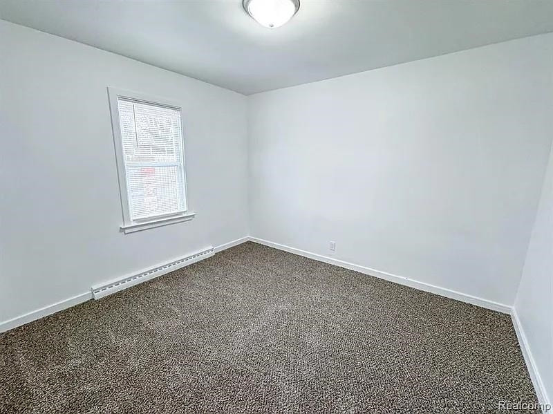 2454 Bellevue Street, Saginaw, MI 48601 — Photo 5