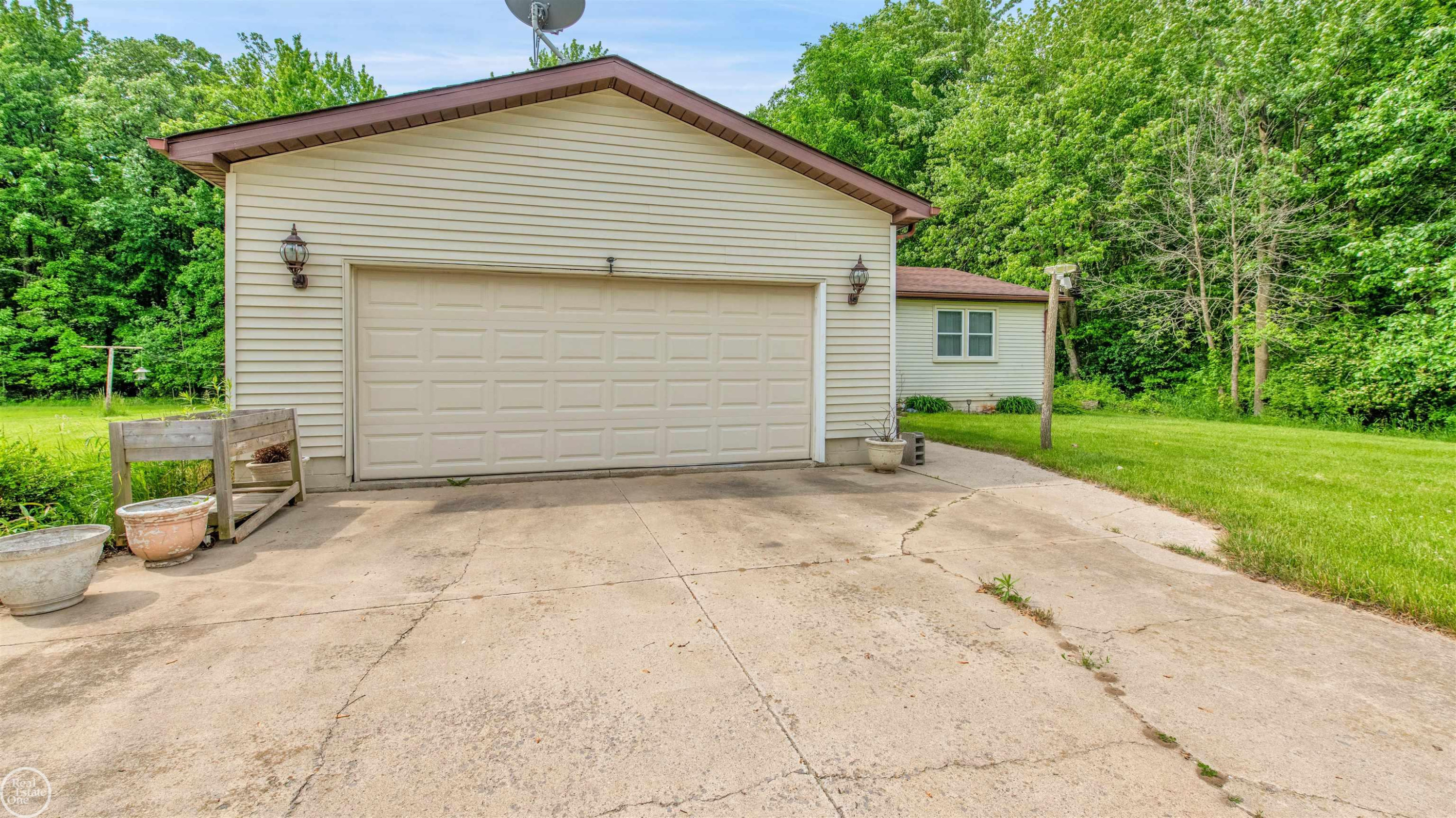 13533 Hough Road, Allenton, MI 48002 — Photo 13