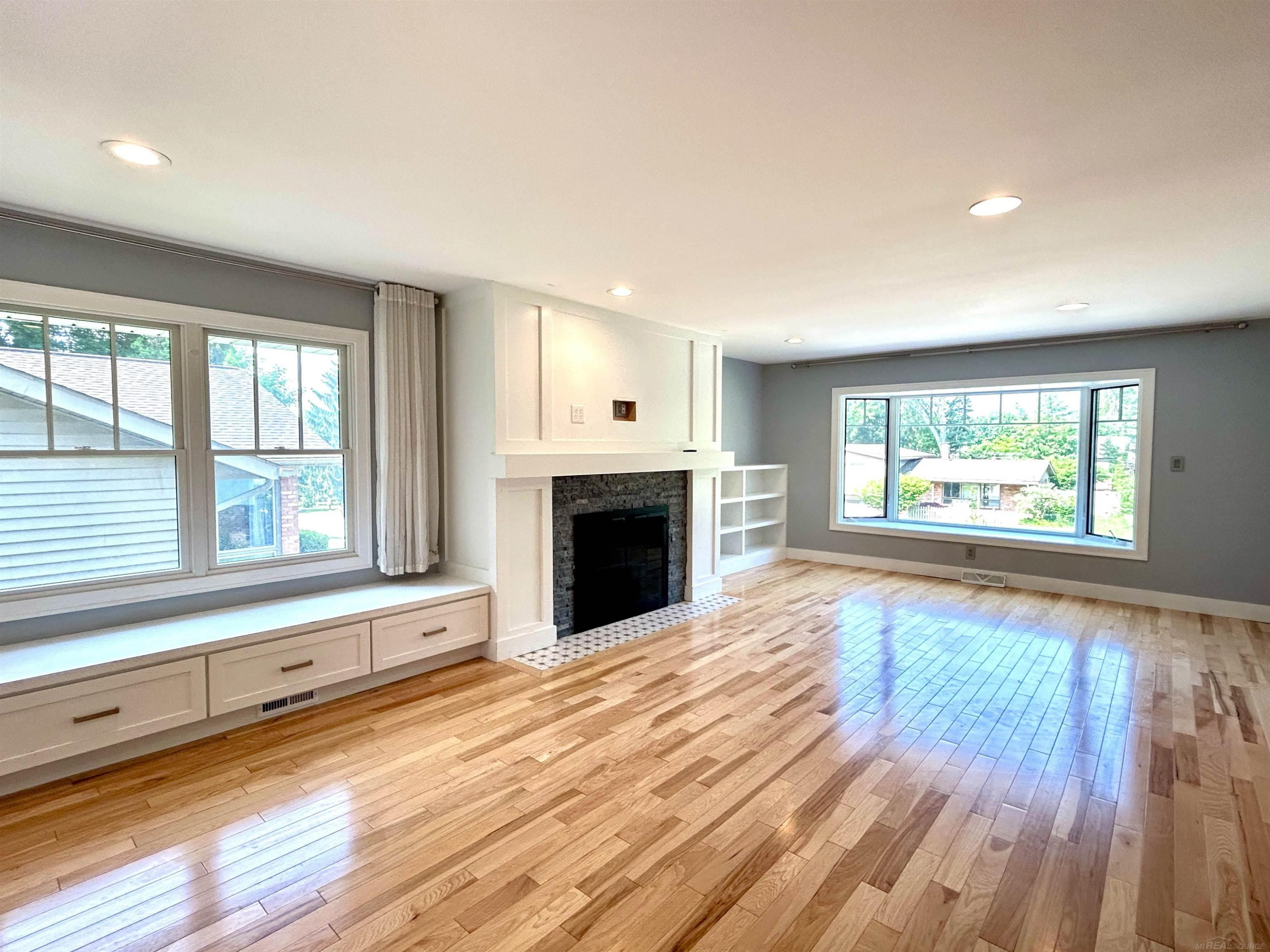 344 Bennett Street, Milford, MI 48381 — Photo 15