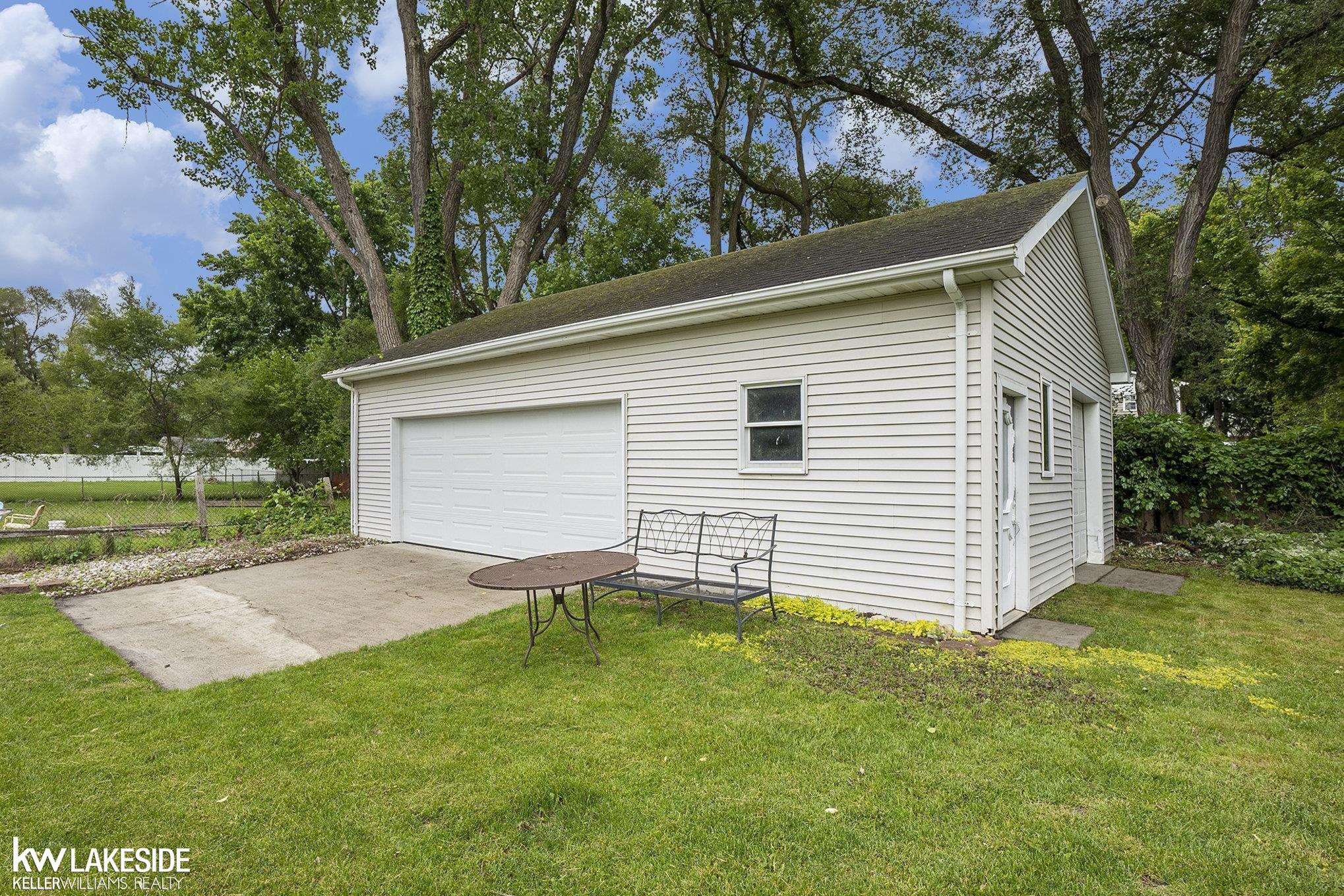 144 Ball Street, Ortonville, MI 48462 — Photo 16