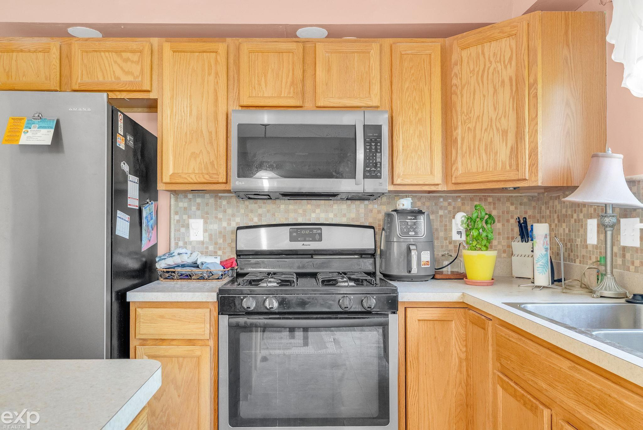 6438 Lupin Court, Ypsilanti, MI 48197 — Photo 13