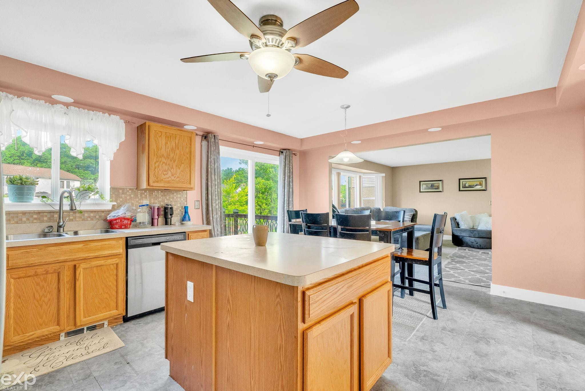 6438 Lupin Court, Ypsilanti, MI 48197 — Photo 15