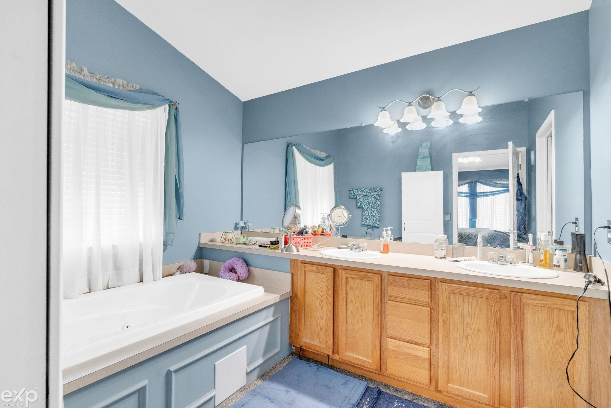 6438 Lupin Court, Ypsilanti, MI 48197 — Photo 30