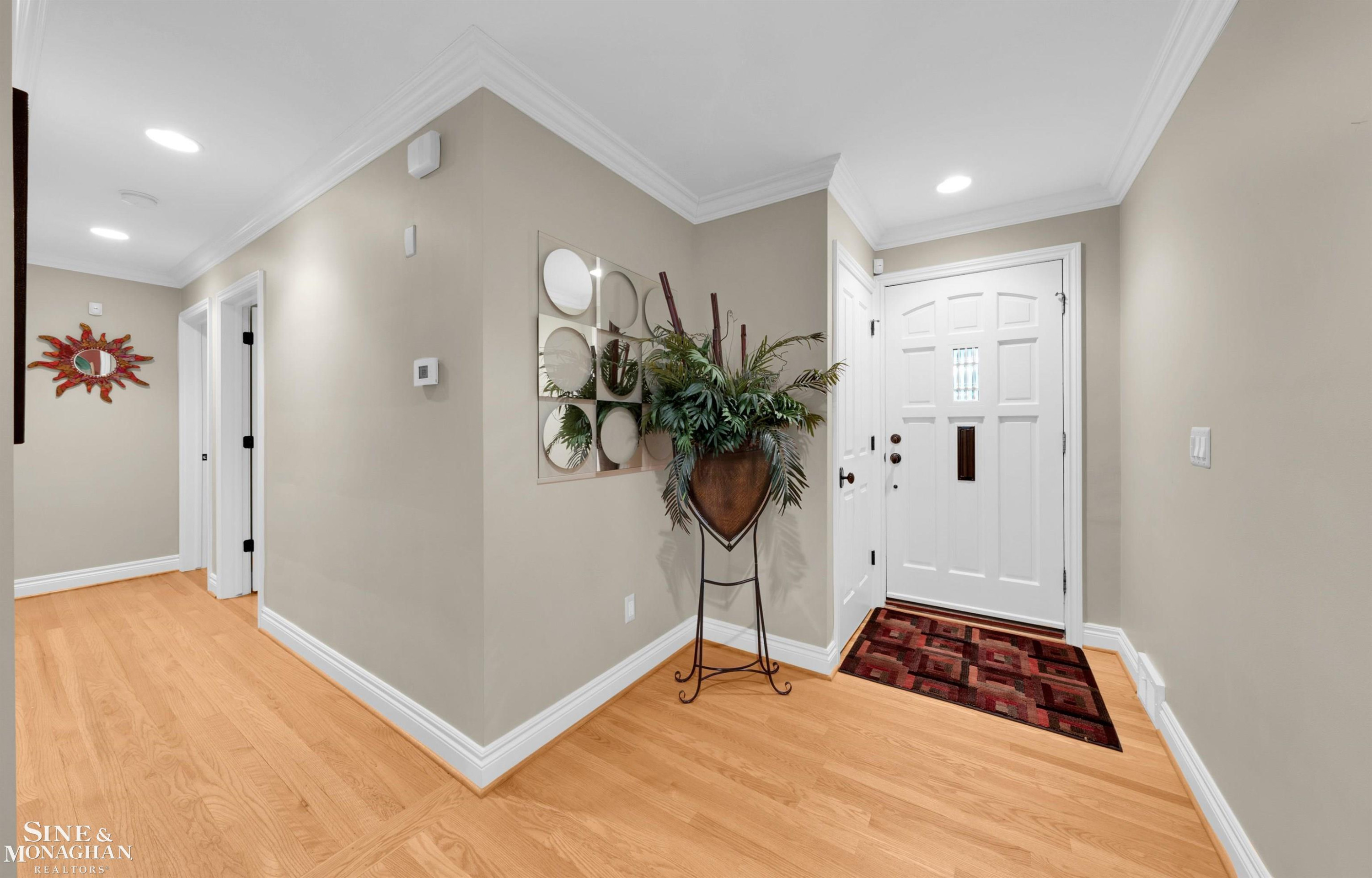 45 Crestwood Drive, Grosse Pointe Shores, MI 48236 — Photo 3