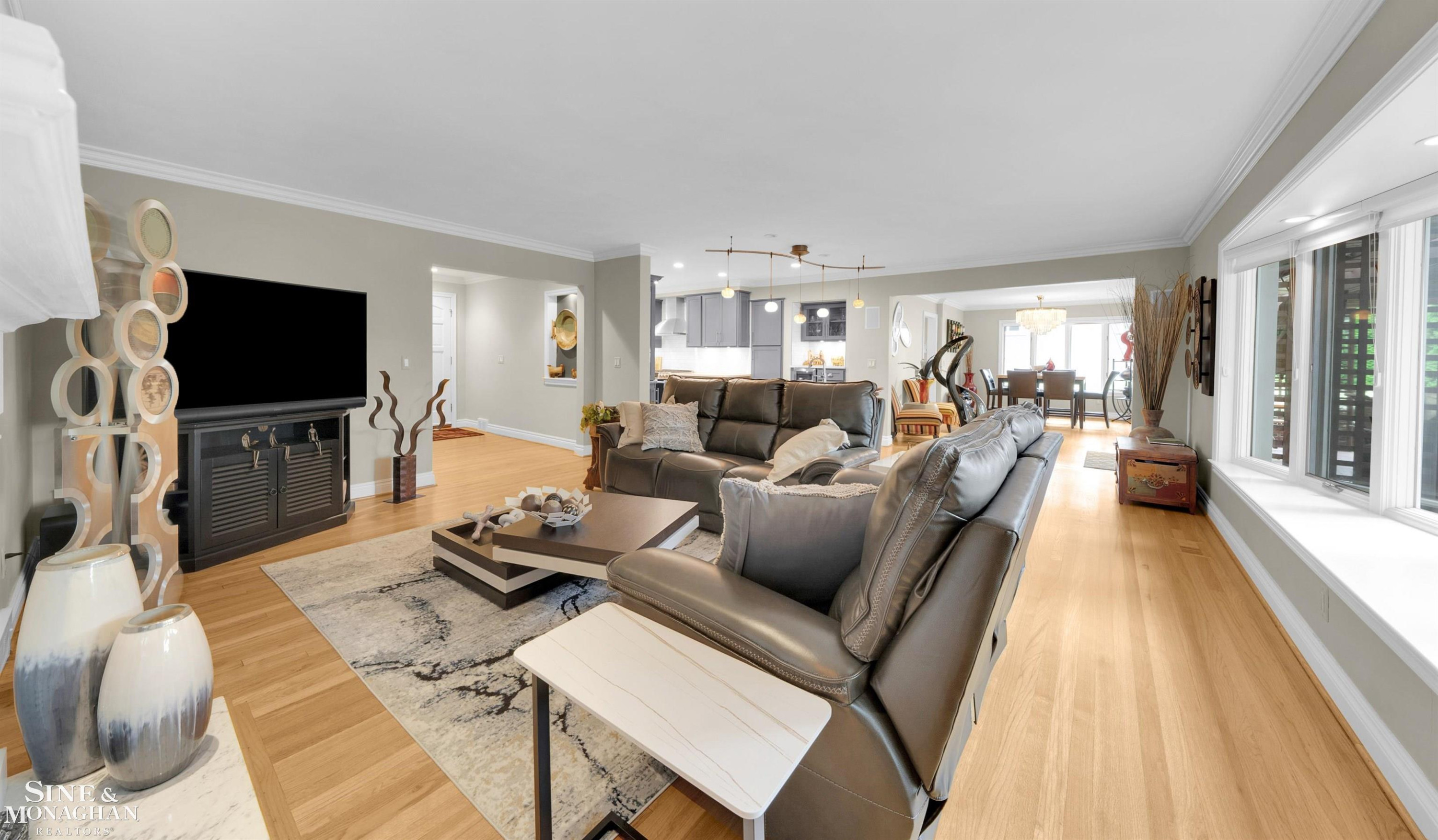 45 Crestwood Drive, Grosse Pointe Shores, MI 48236 — Photo 8