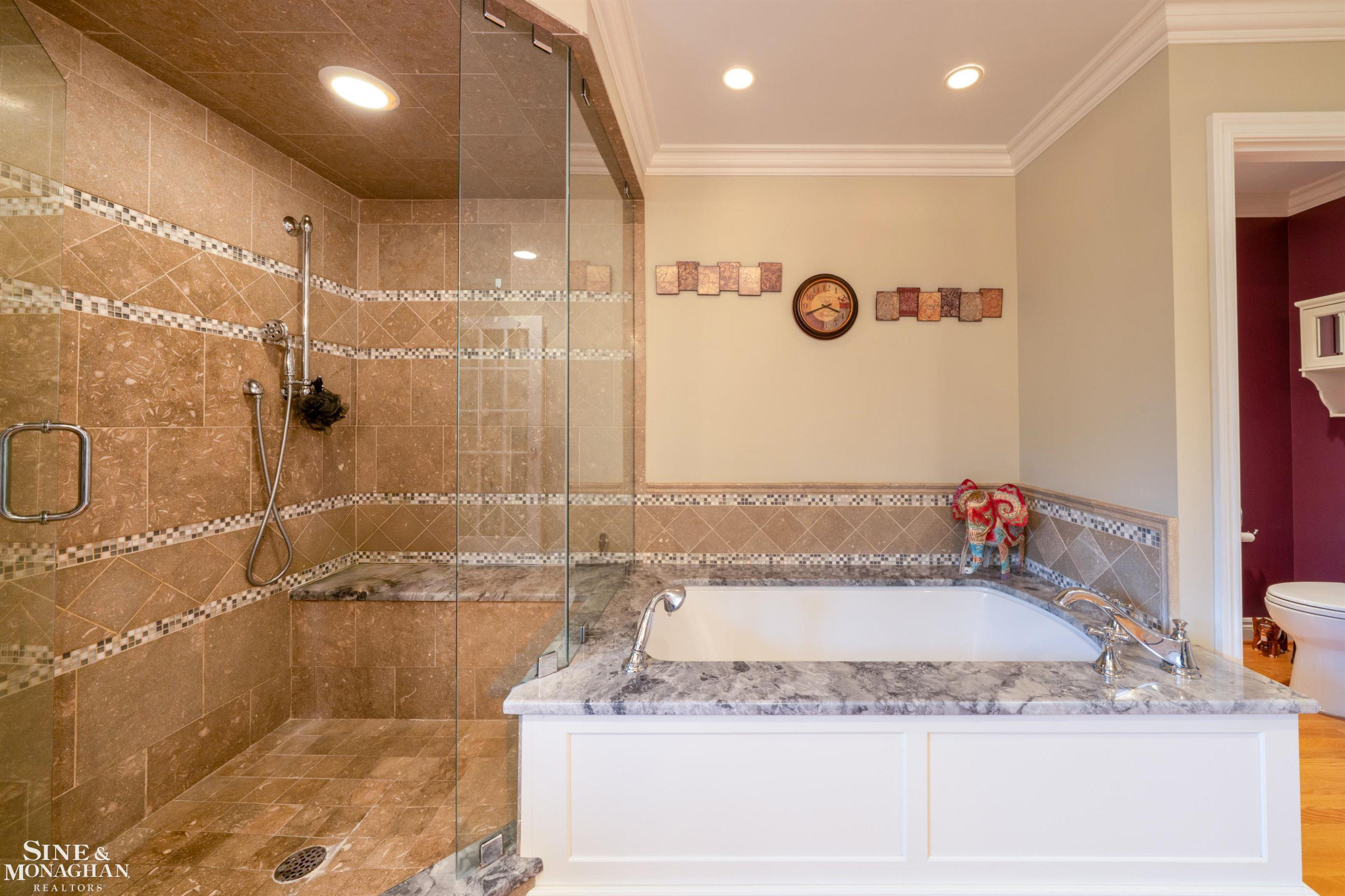 45 Crestwood Drive, Grosse Pointe Shores, MI 48236 — Photo 20