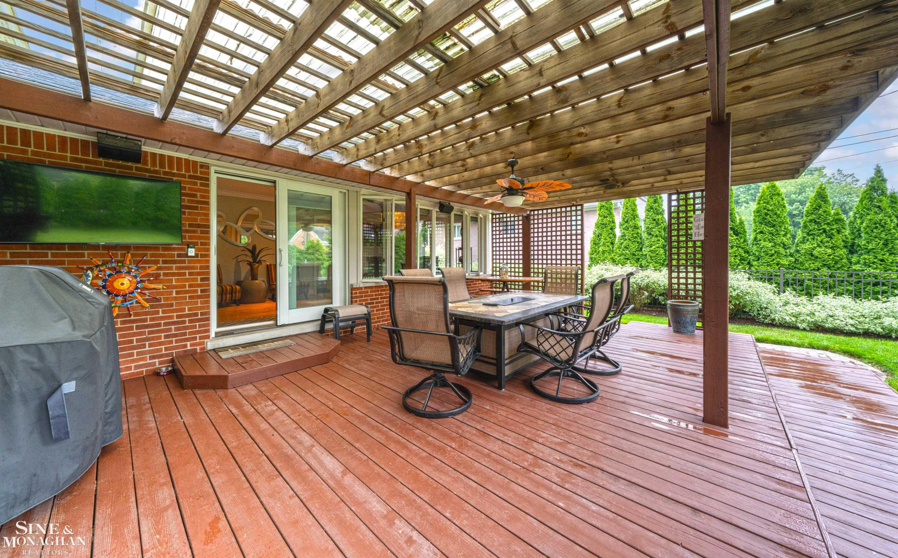 45 Crestwood Drive, Grosse Pointe Shores, MI 48236 — Photo 46