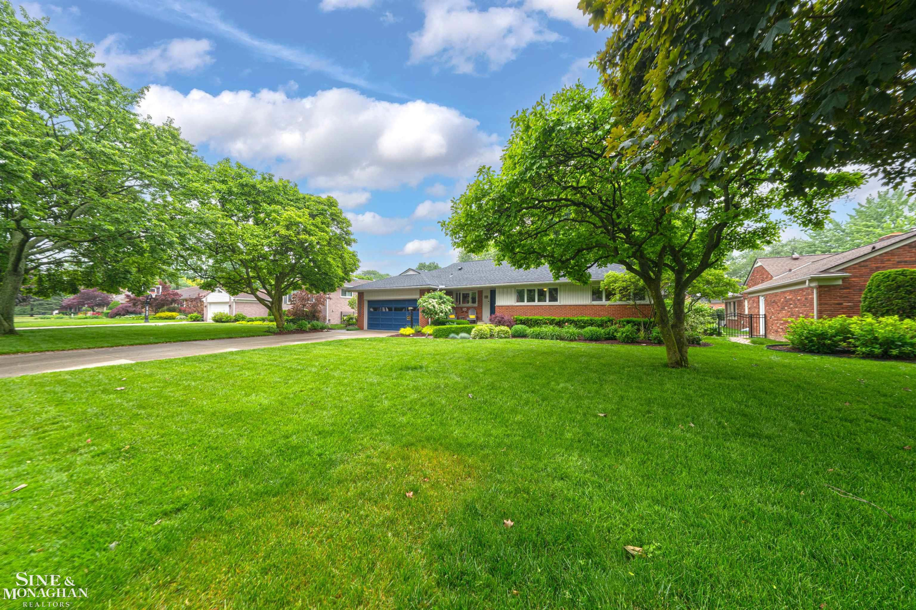 45 Crestwood Drive, Grosse Pointe Shores, MI 48236 — Photo 70