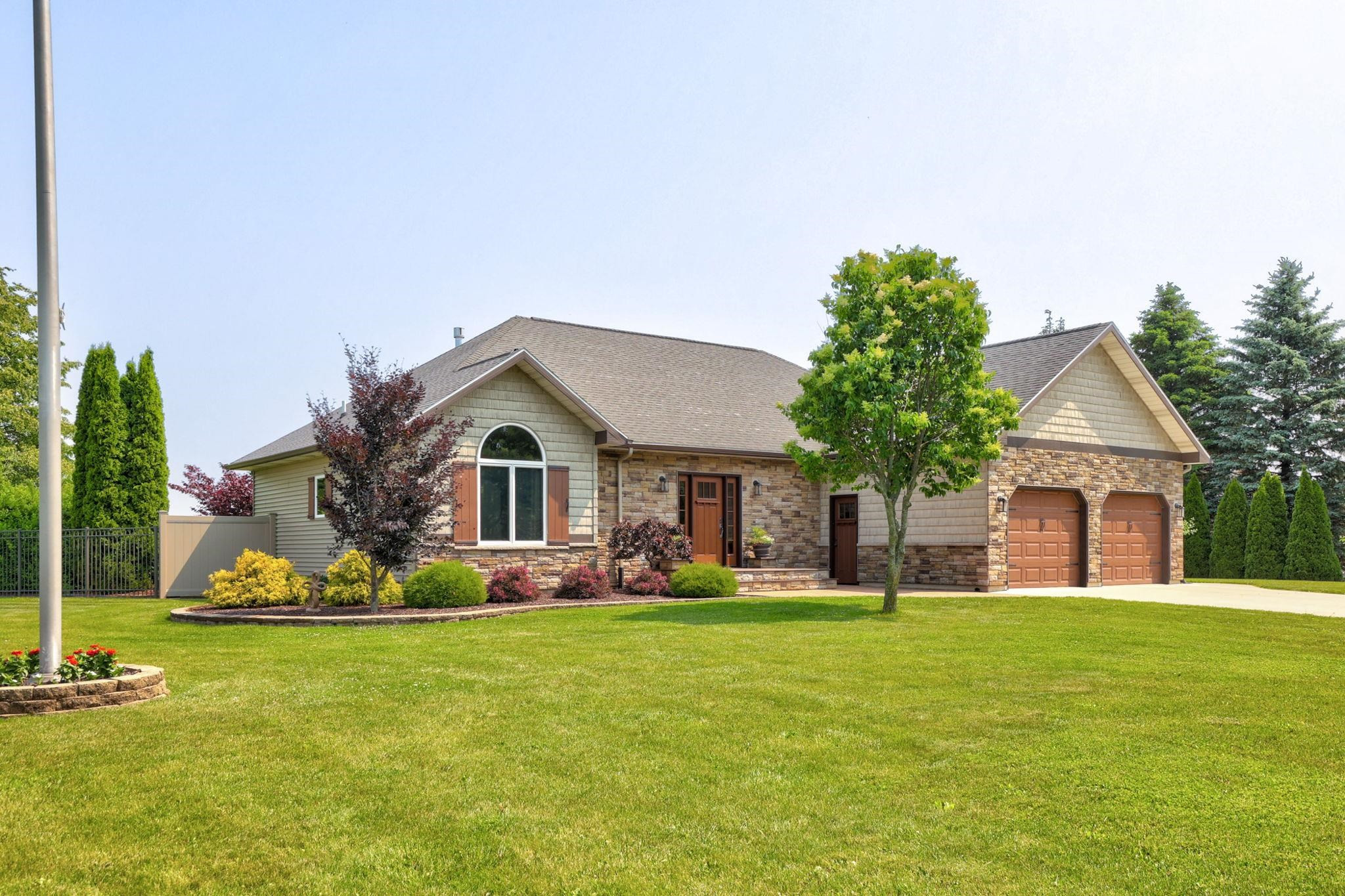 10317 Lange Road, Birch Run, MI 48415 — Photo 3