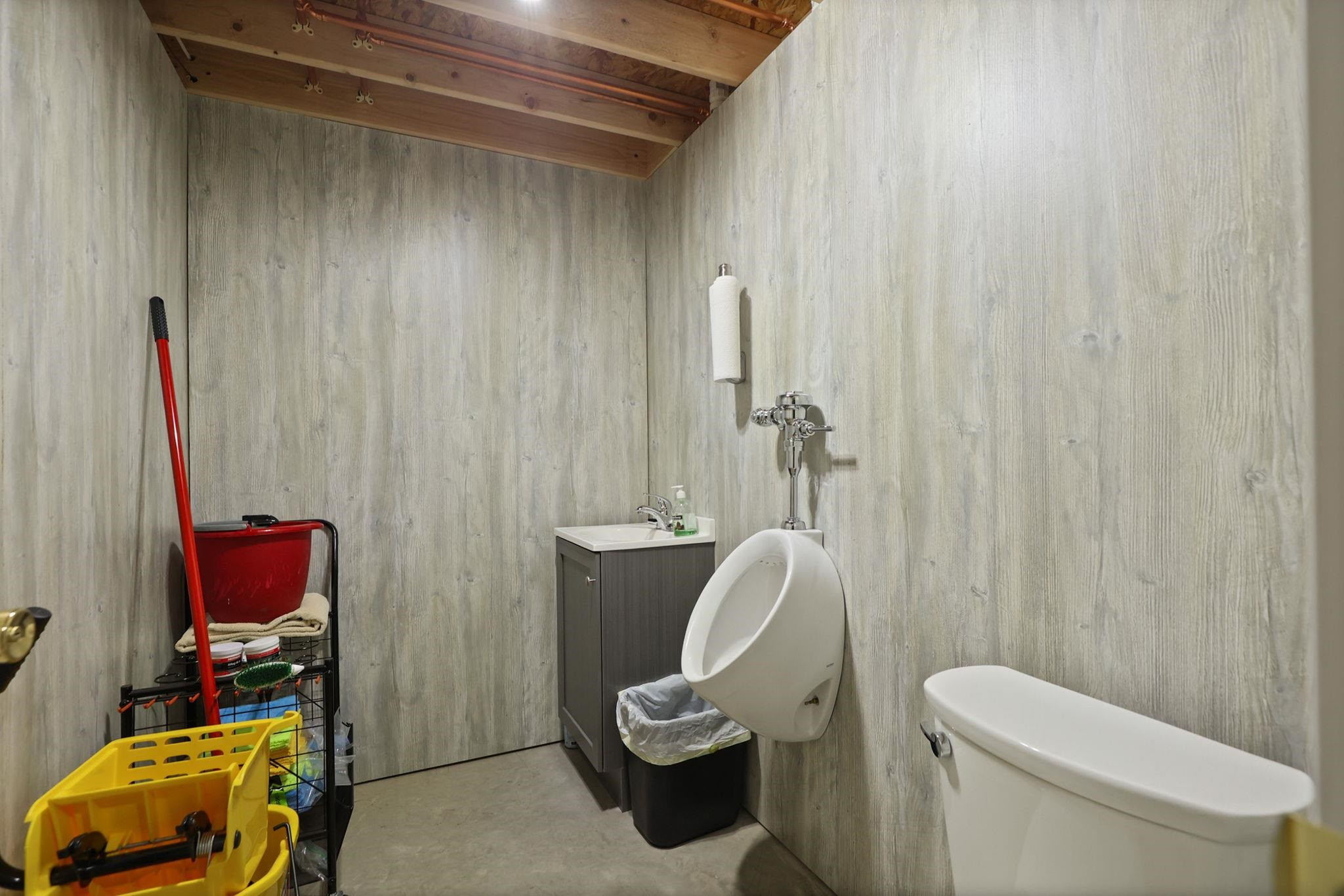 10317 Lange Road, Birch Run, MI 48415 — Photo 46