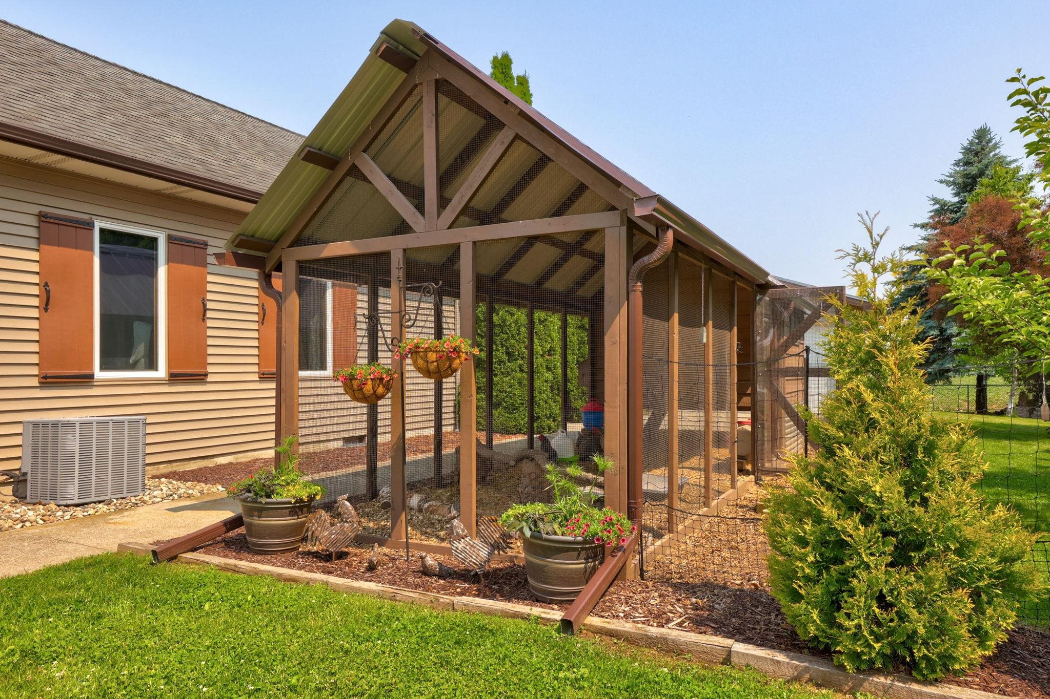 10317 Lange Road, Birch Run, MI 48415 — Photo 52