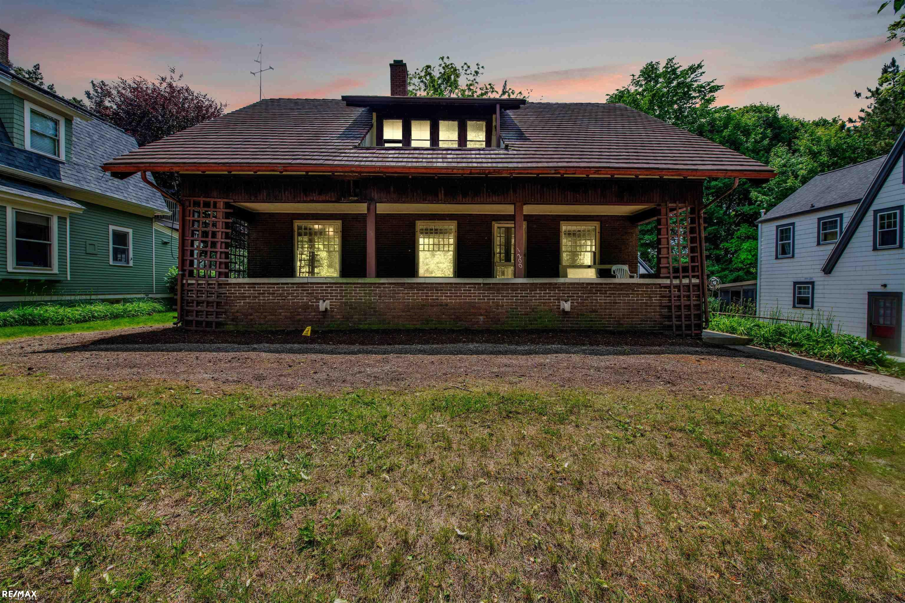 1200 Wells Street, Ann Arbor, MI 48104 — front exterior