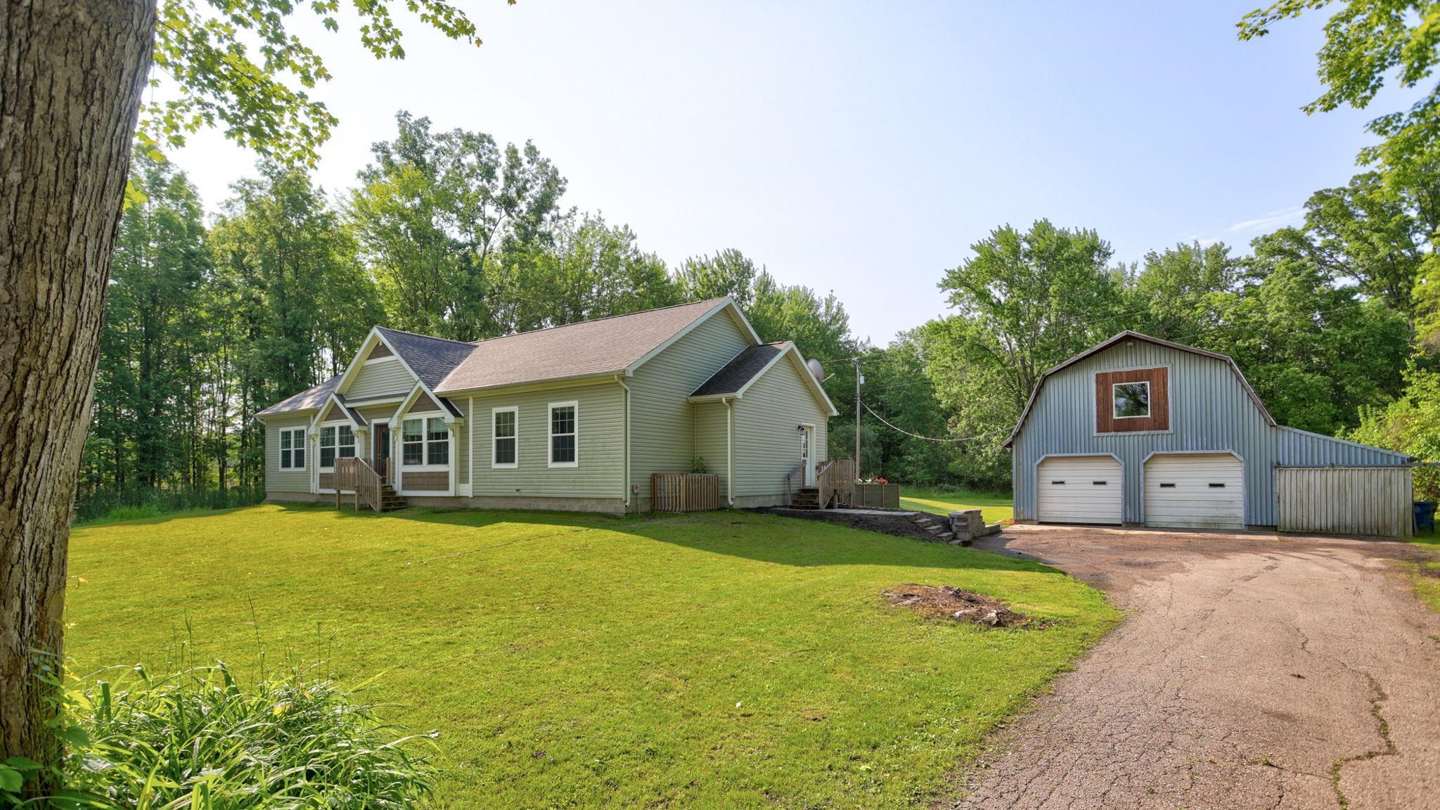 12527 Ring Road, Saint Charles, MI 48655 — Photo 3