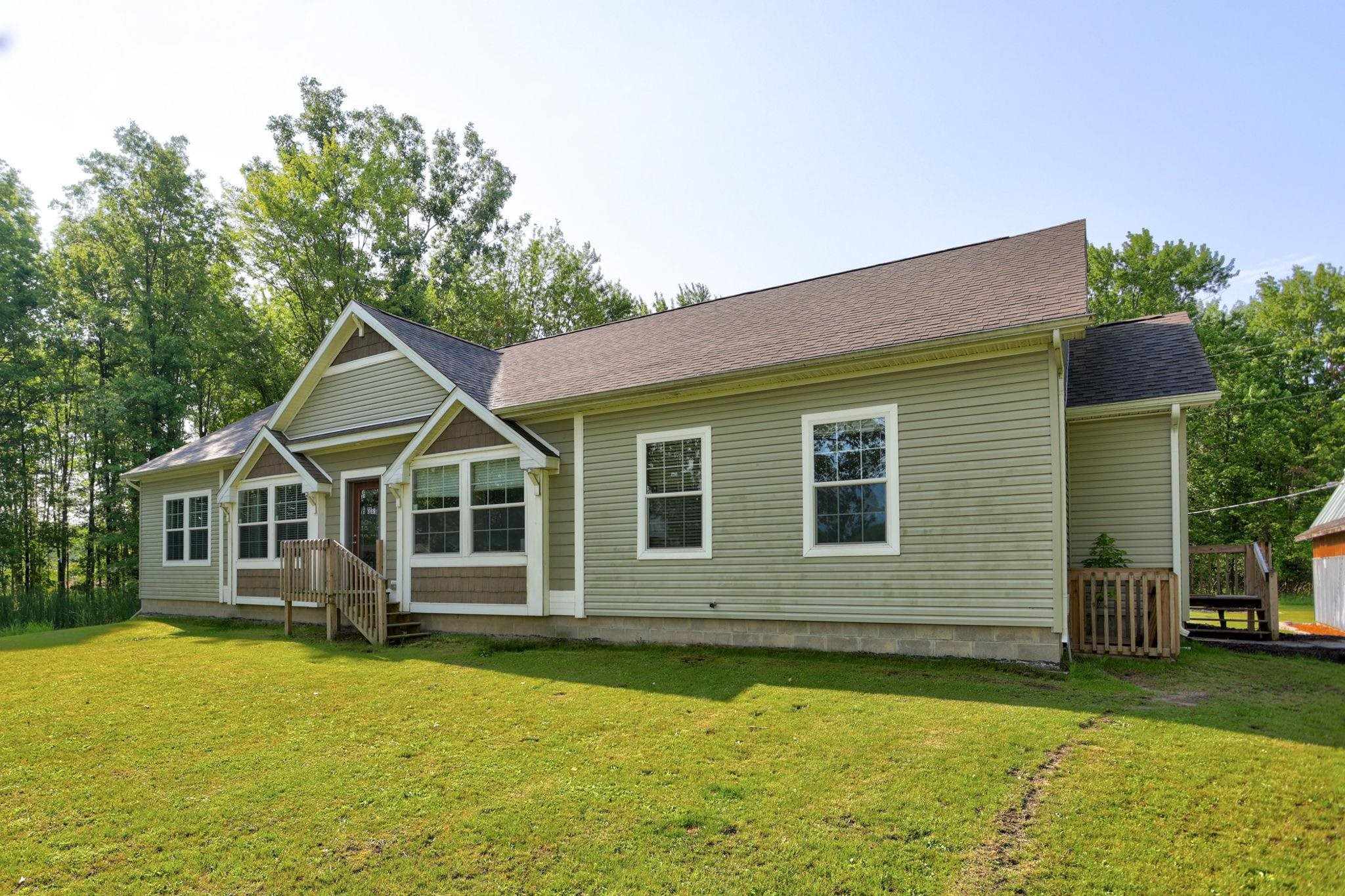 12527 Ring Road, Saint Charles, MI 48655 — Photo 5