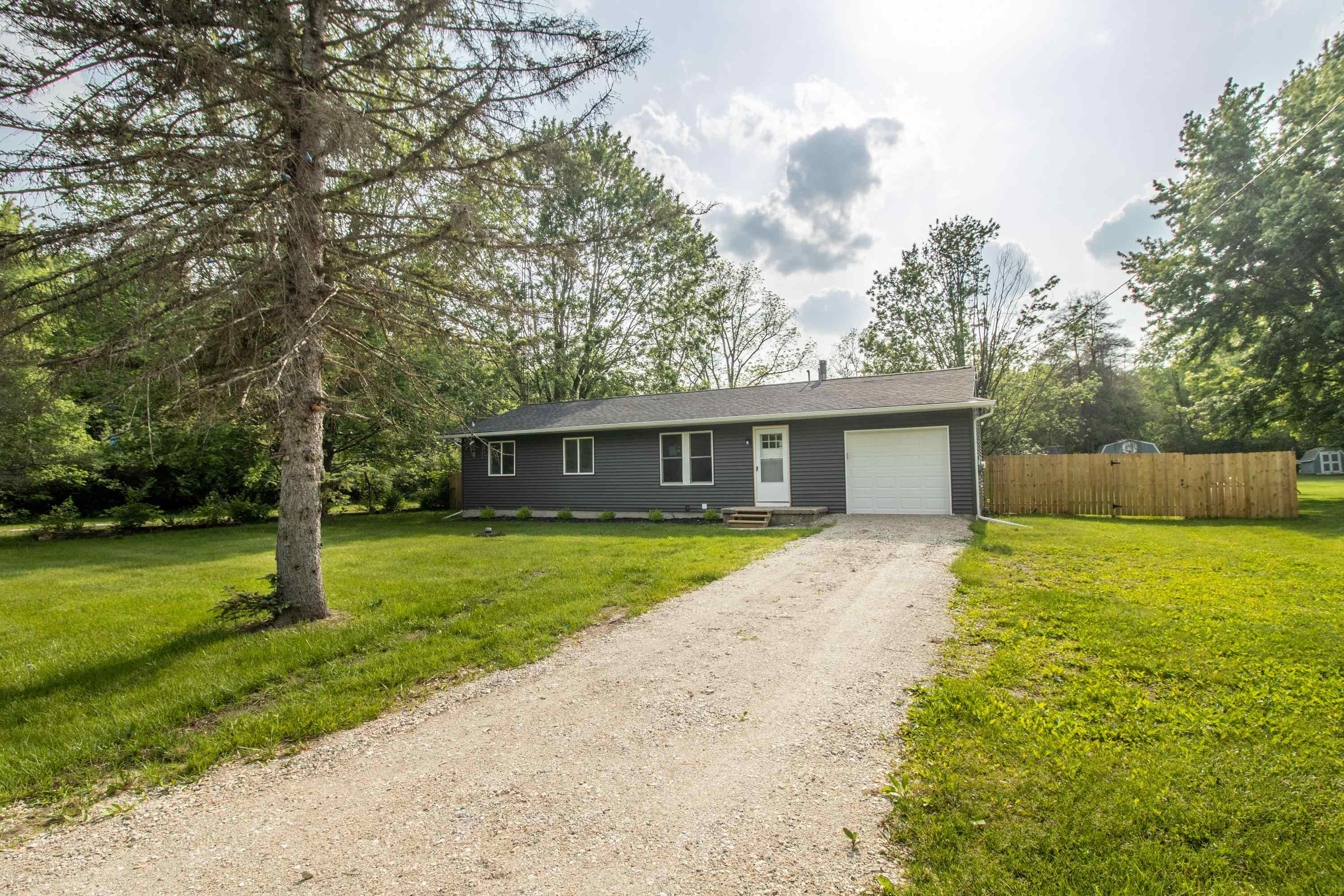 9461 Morrish Road, Montrose, MI 48457 — Photo 30