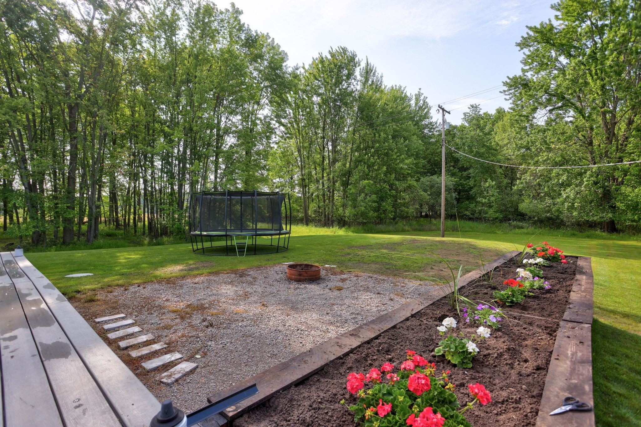 12527 Ring Road, Saint Charles, MI 48655 — Photo 38