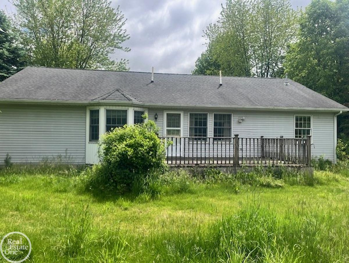 8953 Bricker Road, MI 48006 — Photo 3