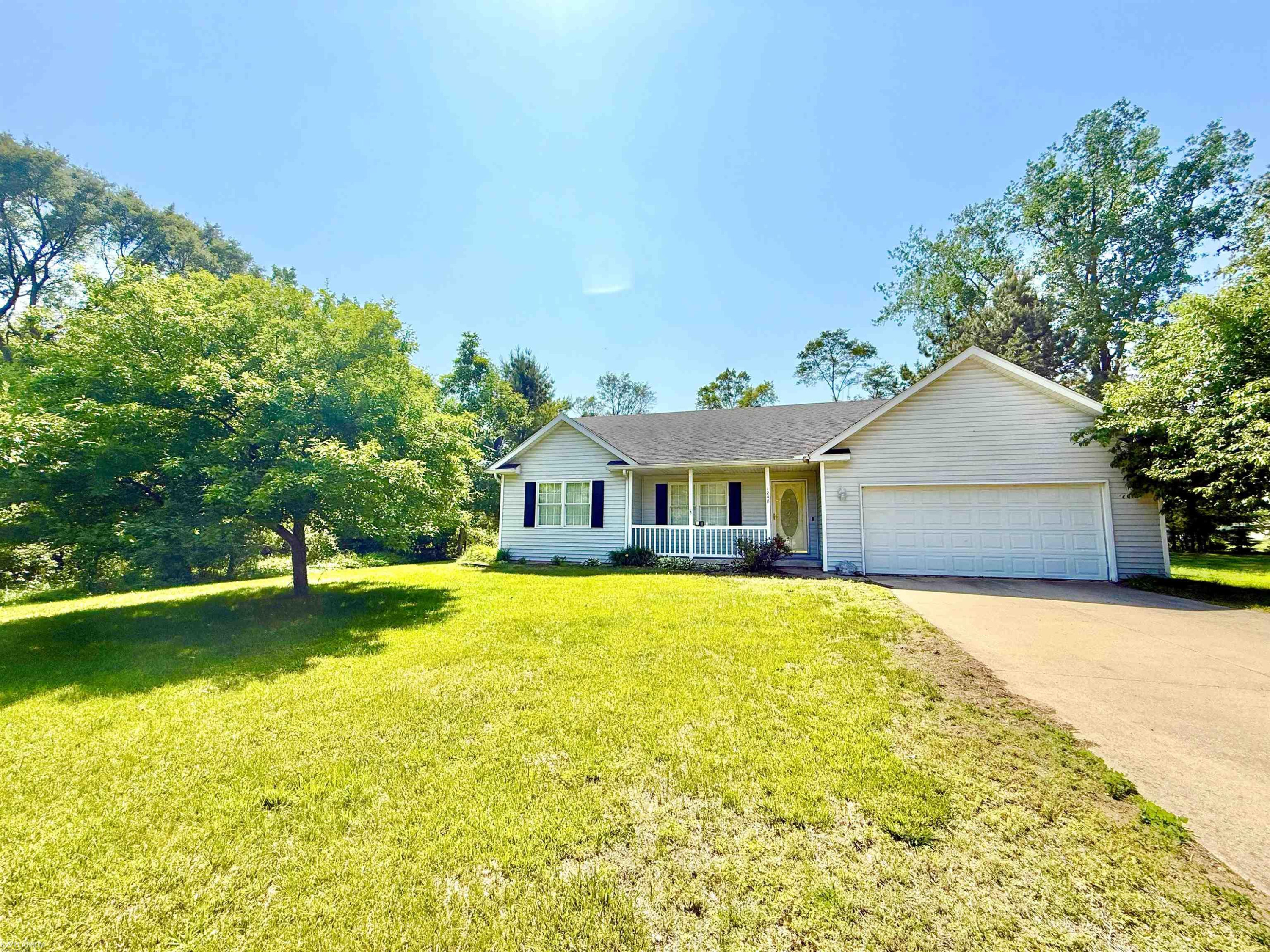 1248 S Hemlock Road, Hemlock, MI 48626 — Photo 5