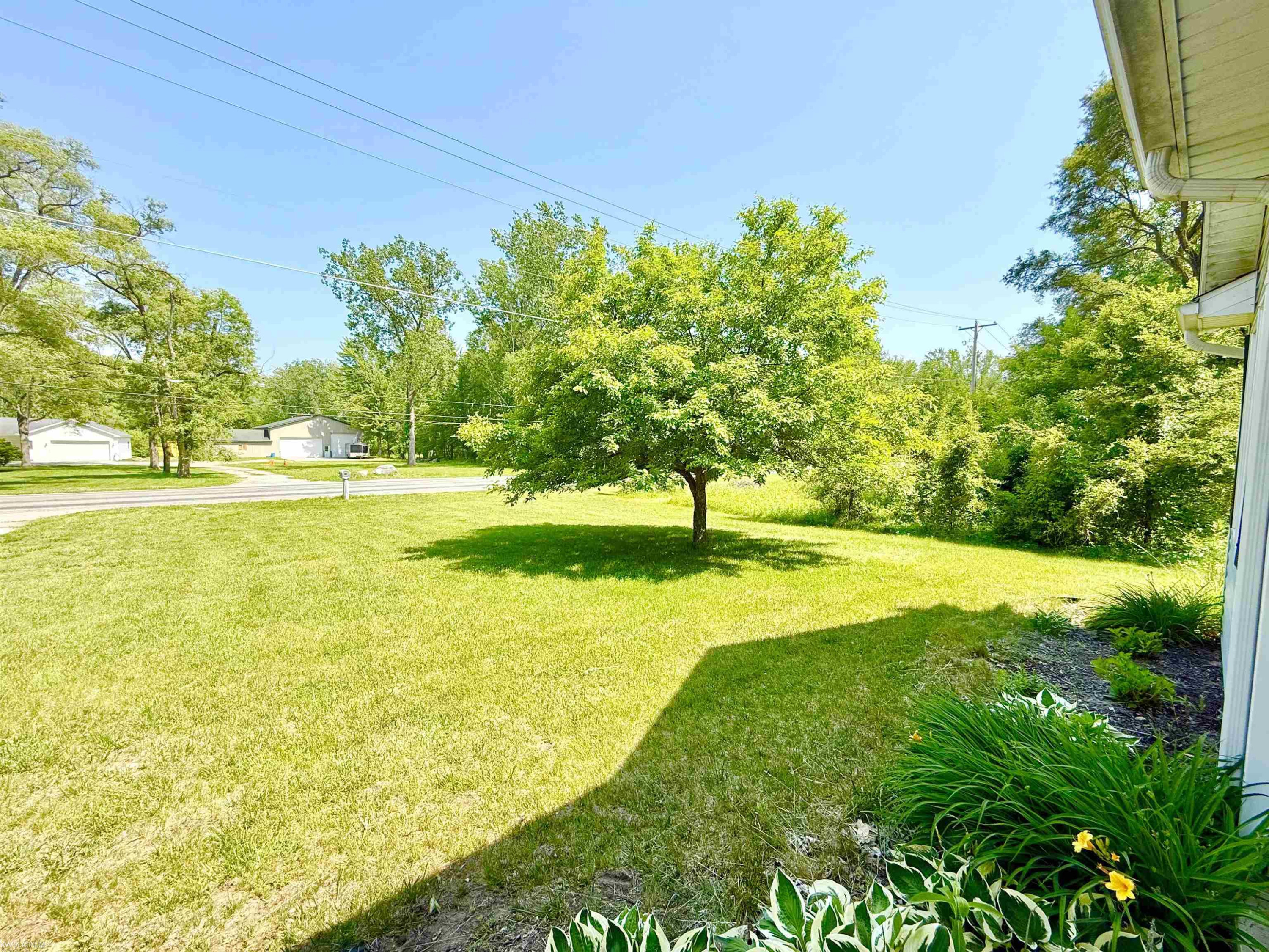 1248 S Hemlock Road, Hemlock, MI 48626 — Photo 11