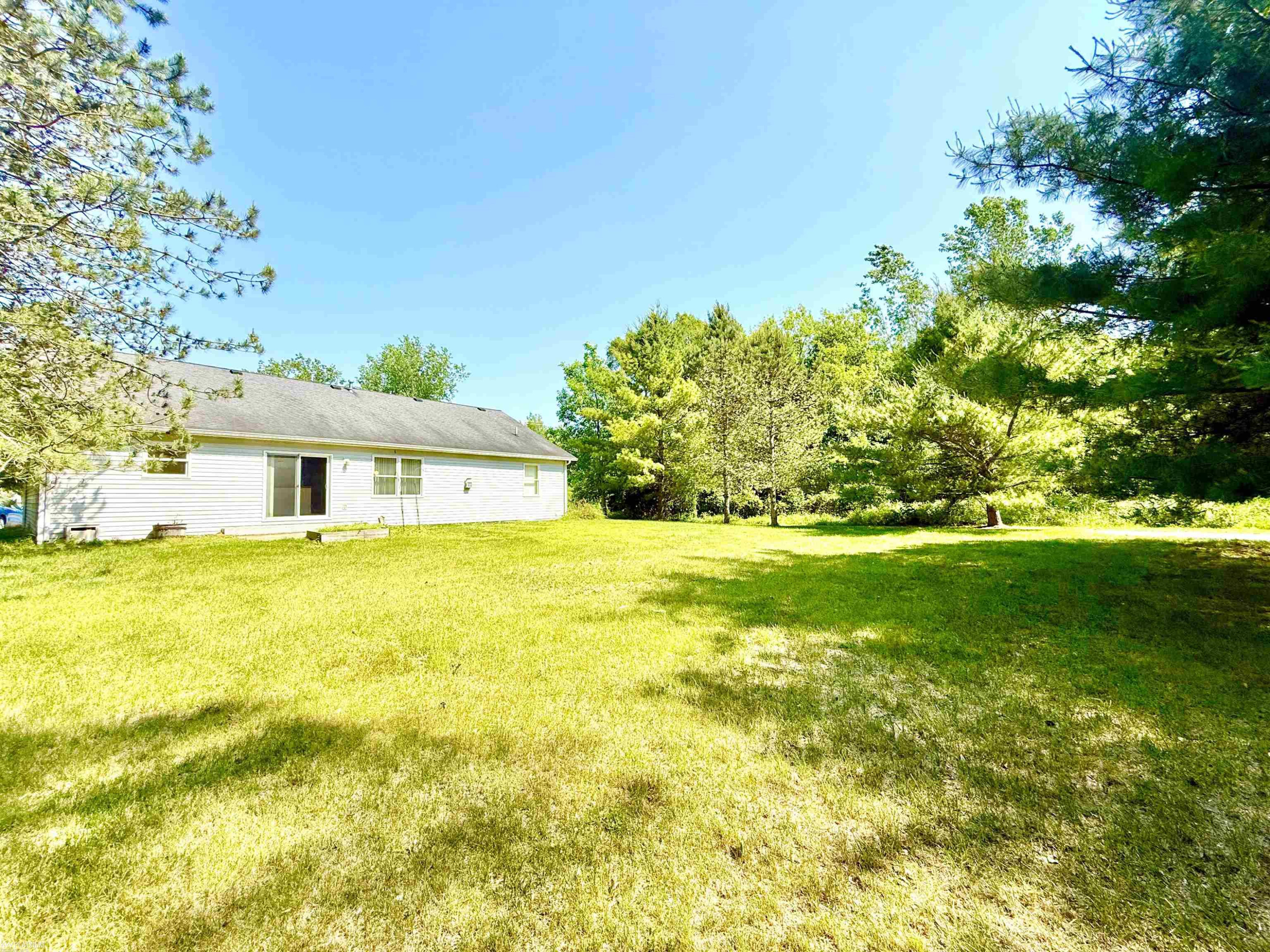 1248 S Hemlock Road, Hemlock, MI 48626 — Photo 65