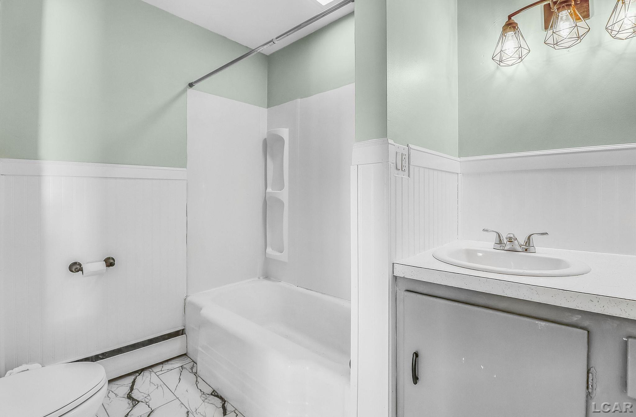 338 Cherry Street, Blissfield, MI 49228 — Photo 9