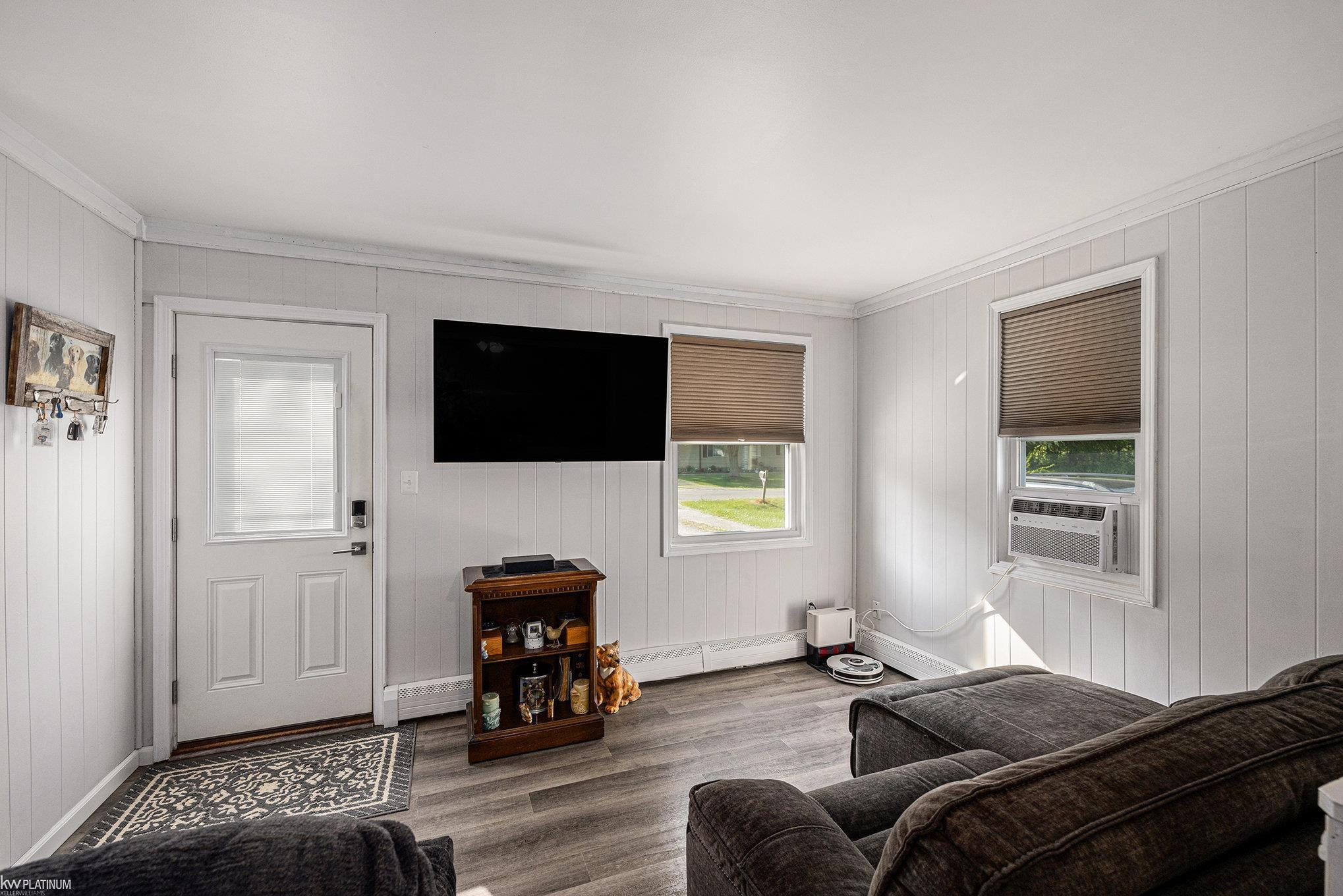 361 Walnut Drive, MI — Photo 8