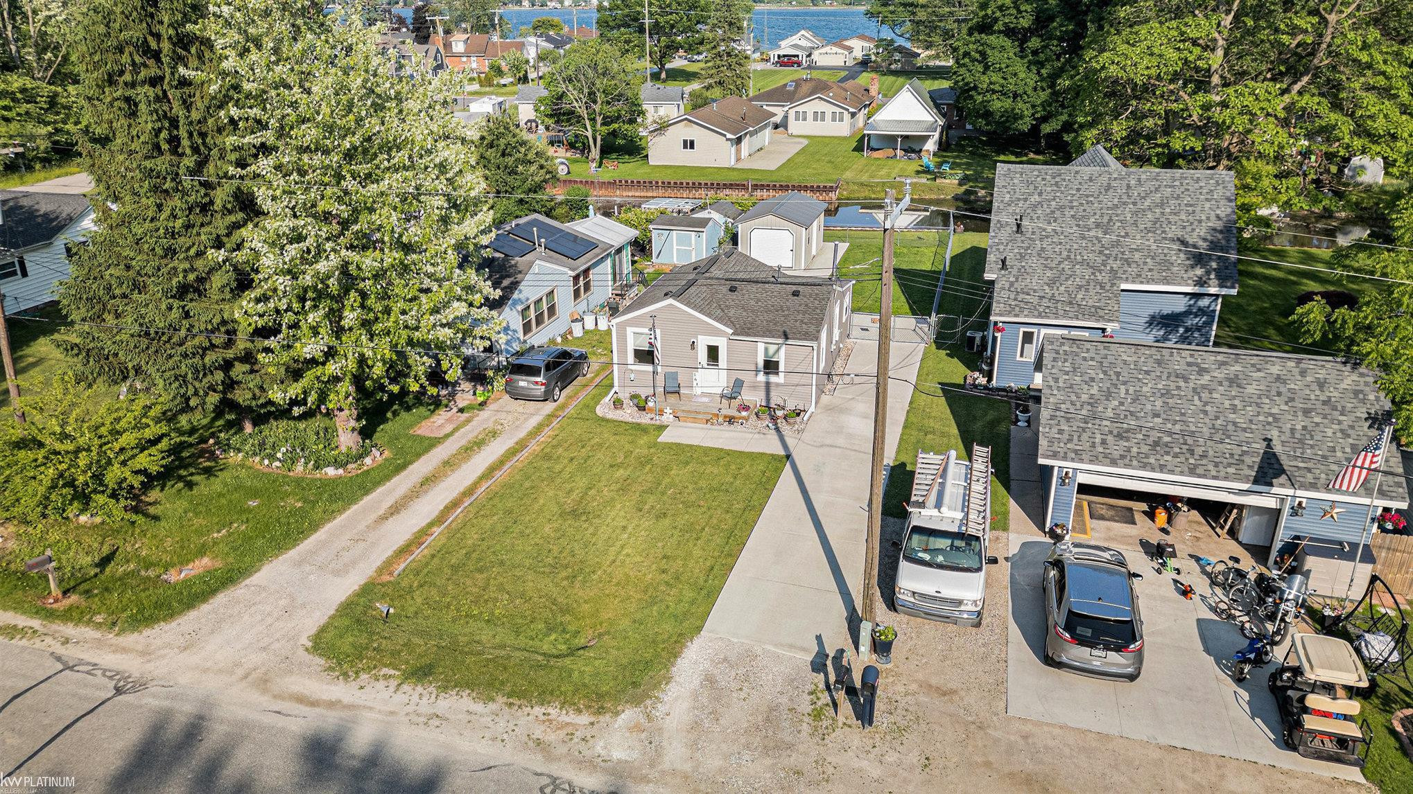 361 Walnut Drive, MI — Photo 19