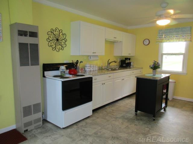 4804 N Lakeshore Road, Deckerville, MI 48427 — Photo 9