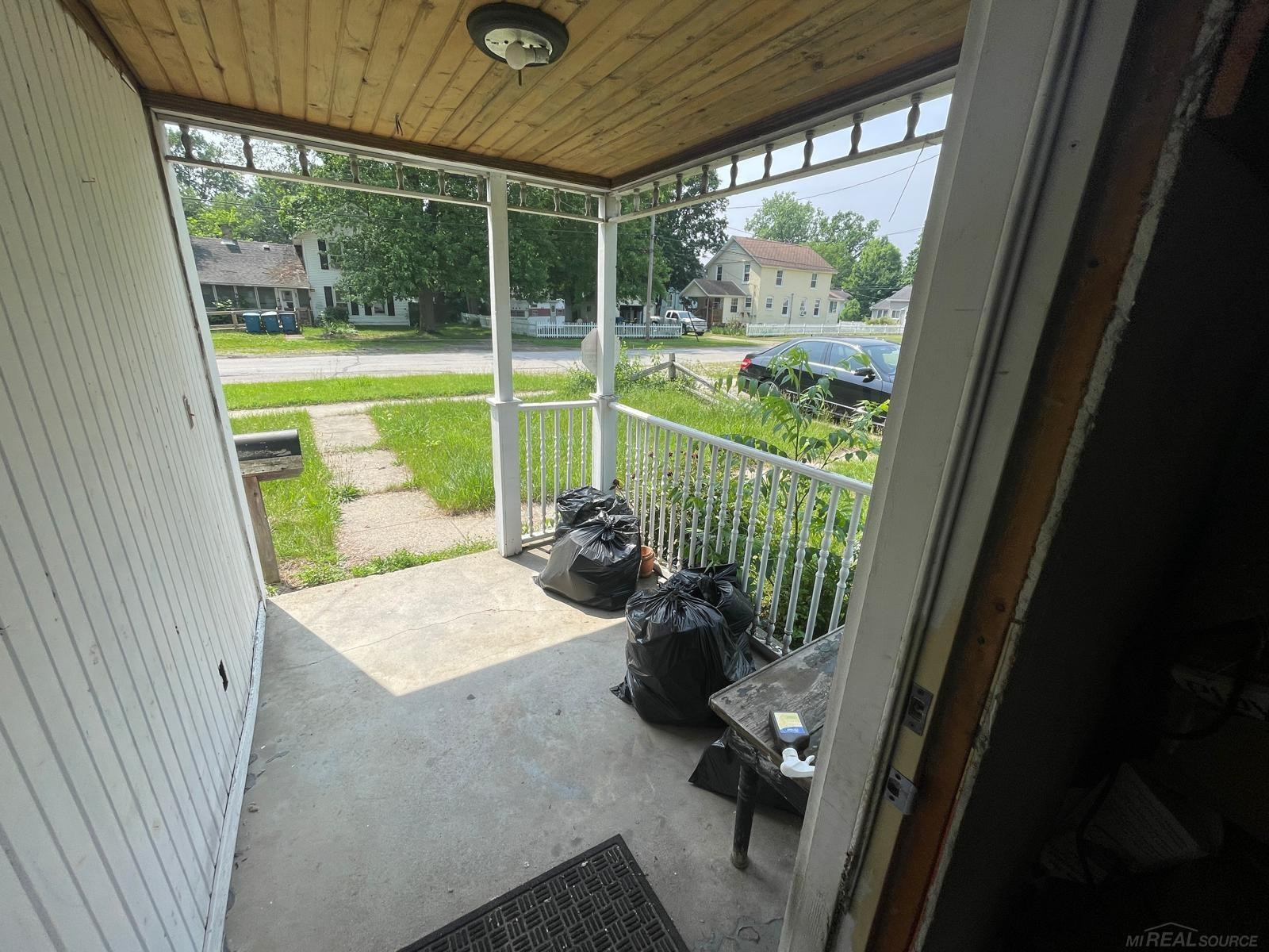 205 E Saint Marys Street, Decatur, MI — Photo 4