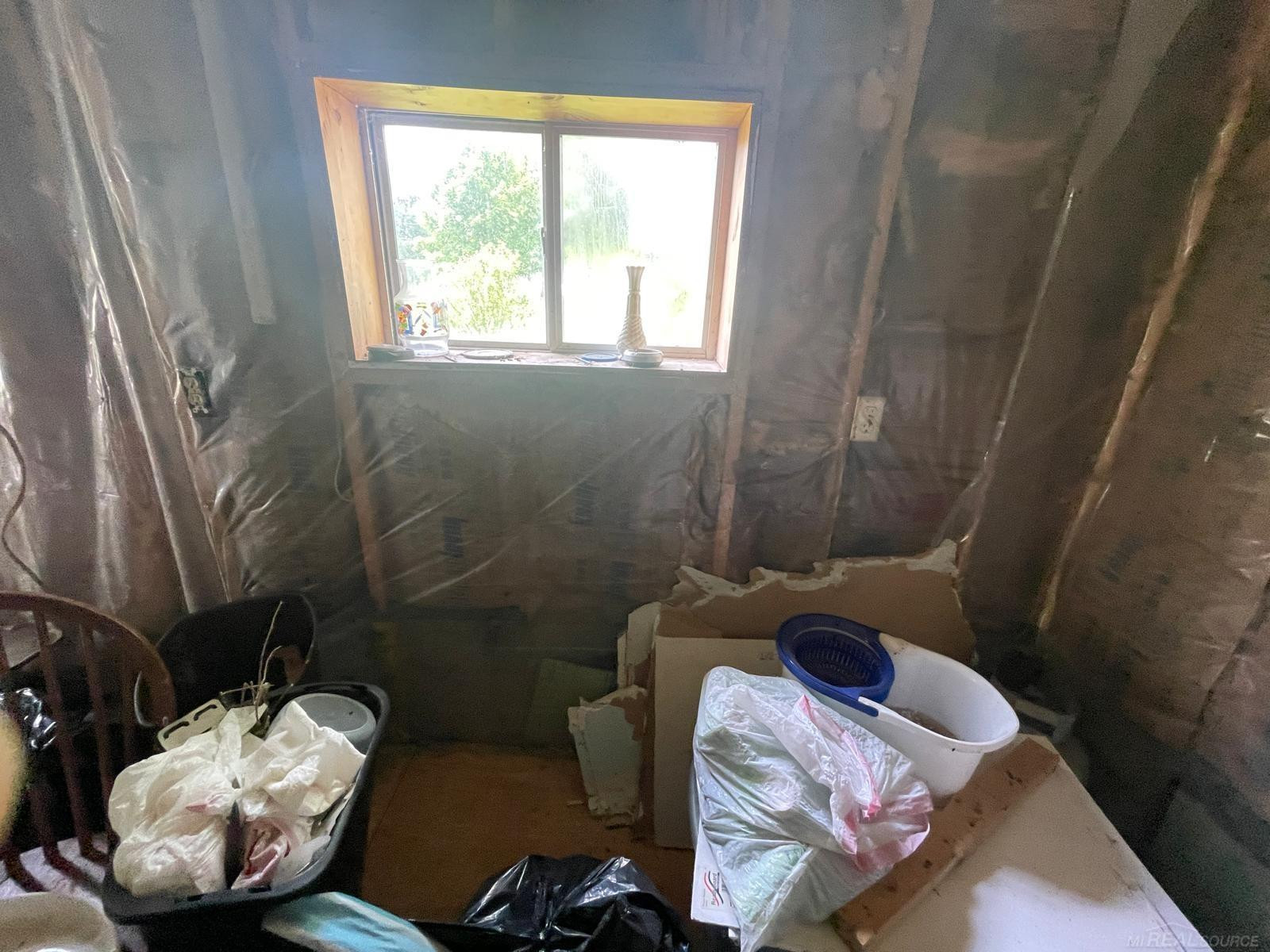 205 E Saint Marys Street, Decatur, MI — Photo 18