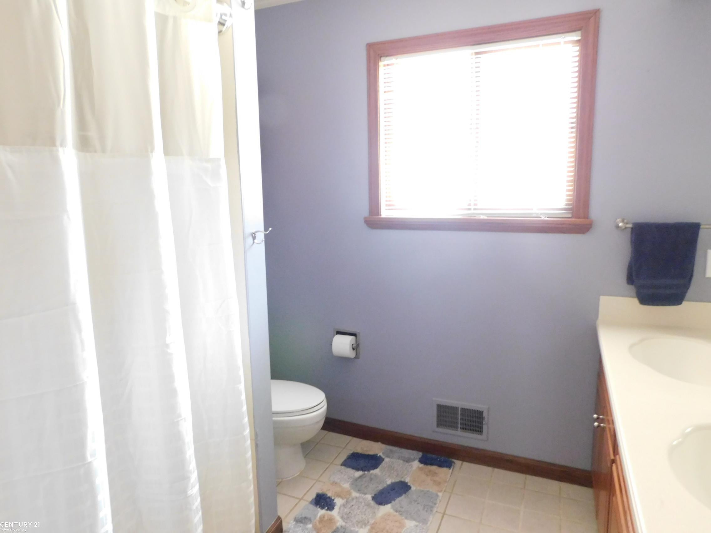 5095 Elizabeth Lane, Almont, MI 48003 — Photo 14
