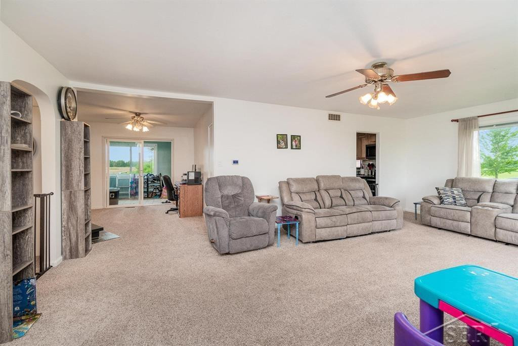 2750 S Carter Road, Auburn, MI 48611 — Photo 3