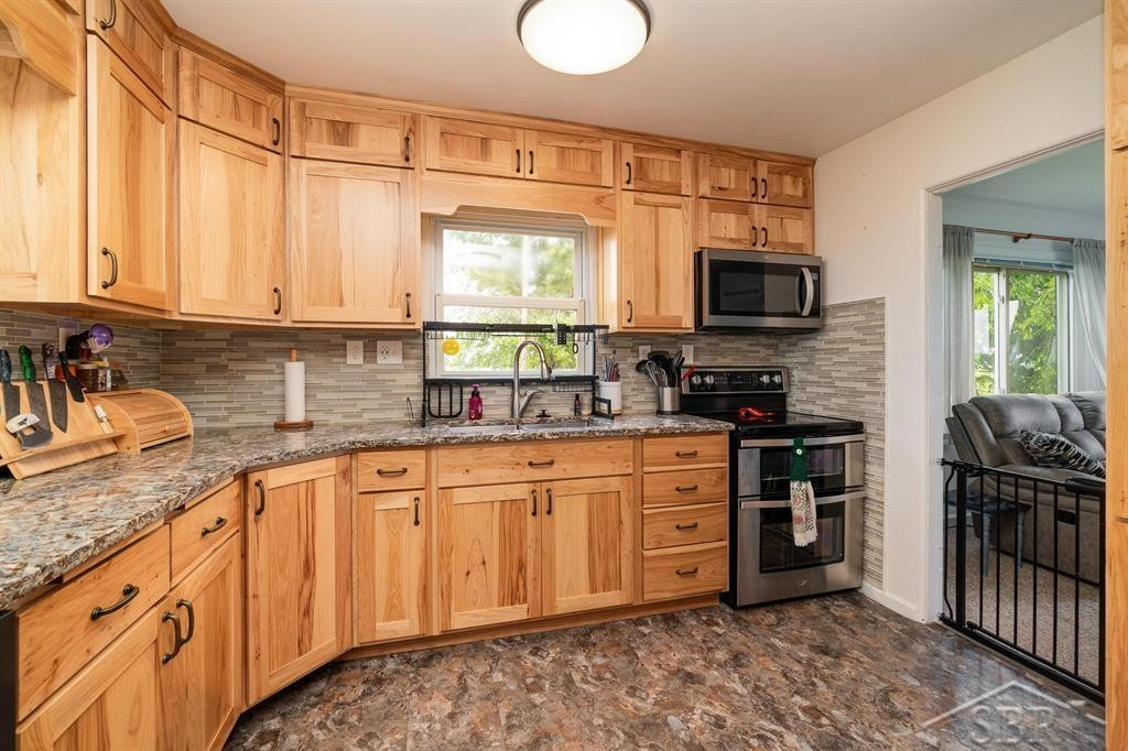 2750 S Carter Road, Auburn, MI 48611 — Photo 9