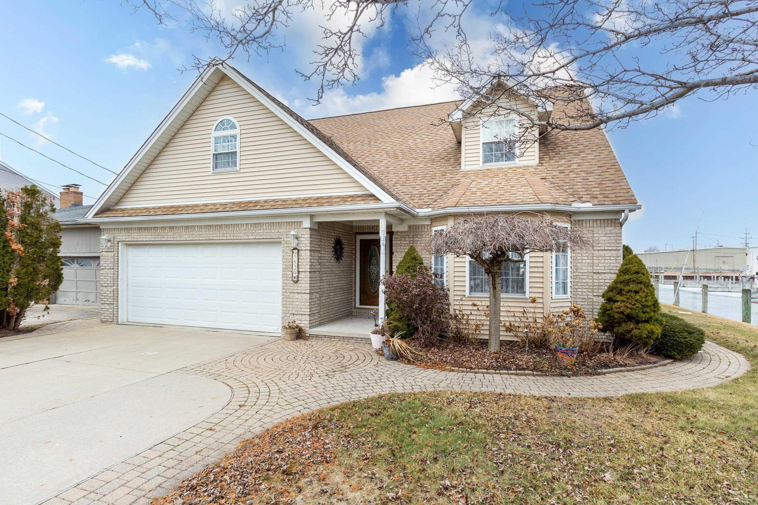 7520 Colony Drive, Algonac, MI 48001 — Photo 2
